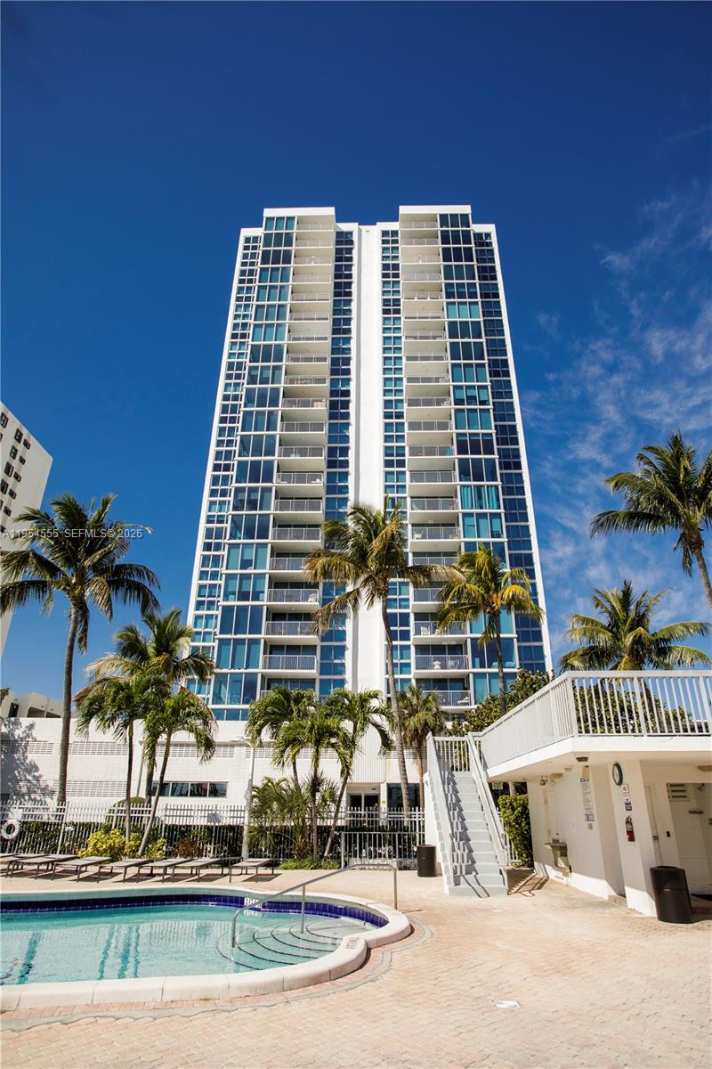 2655 Collins Ave #PH06/08 Miami Beach, FL 33140