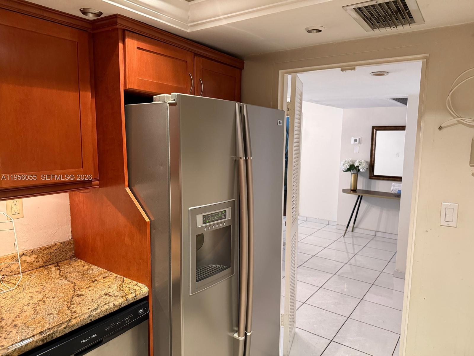 5401 Collins Ave #107 Miami Beach, FL 33140