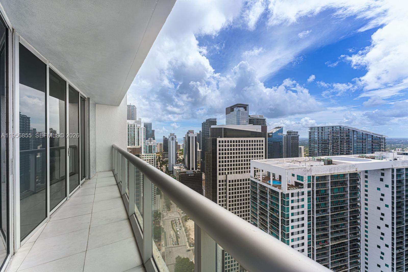 image Icon Brickell III (W Miami)2