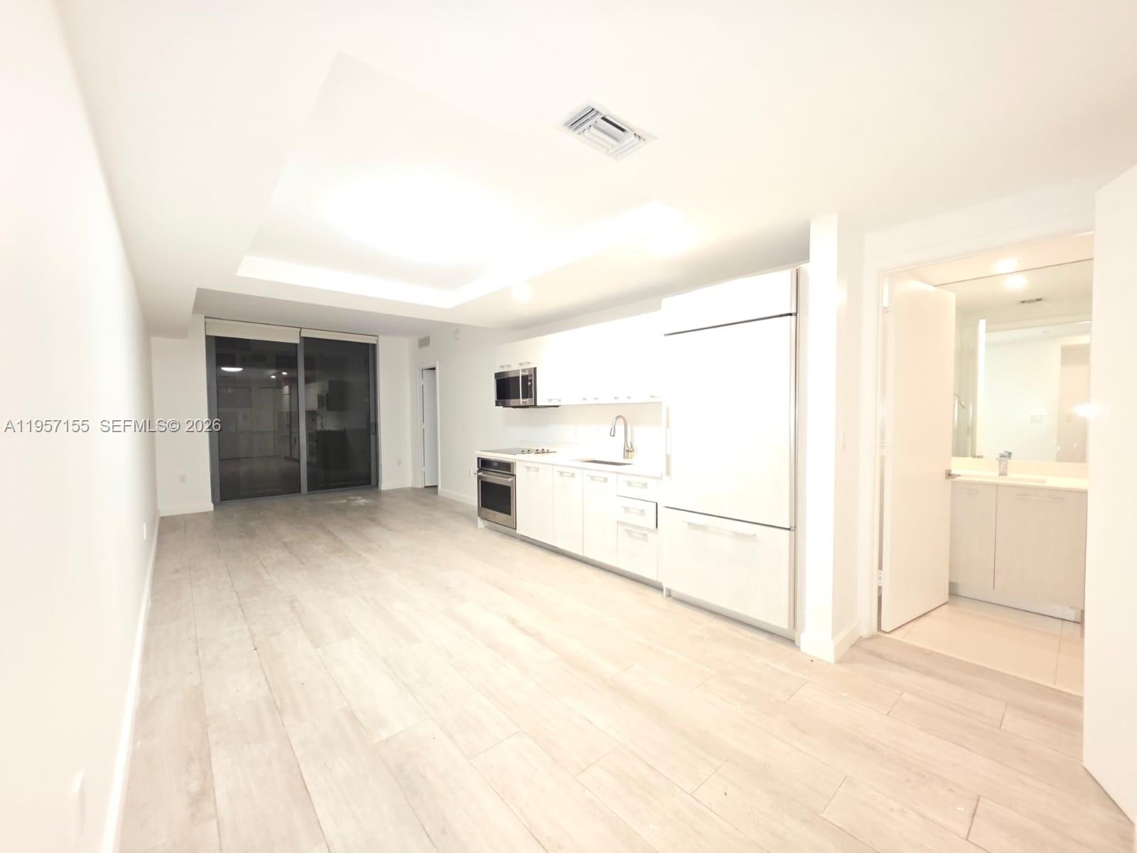 image Brickell Heights West9