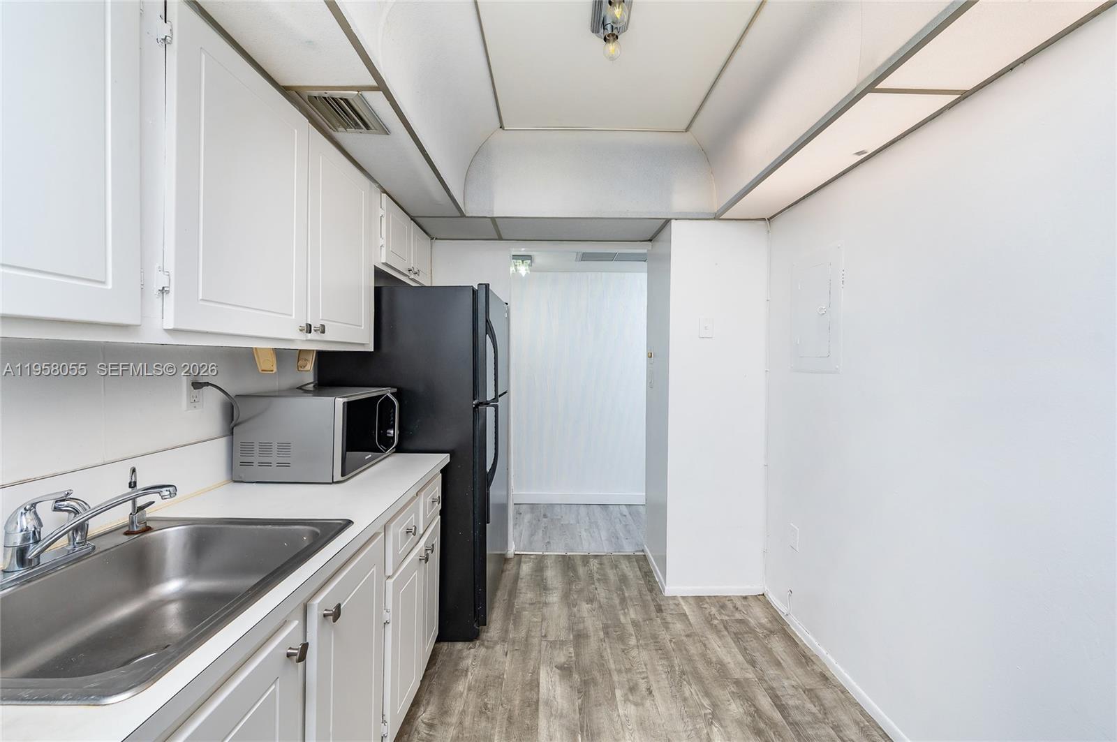 17570 Atlantic Blvd #318 Sunny Isles Beach, FL 33160