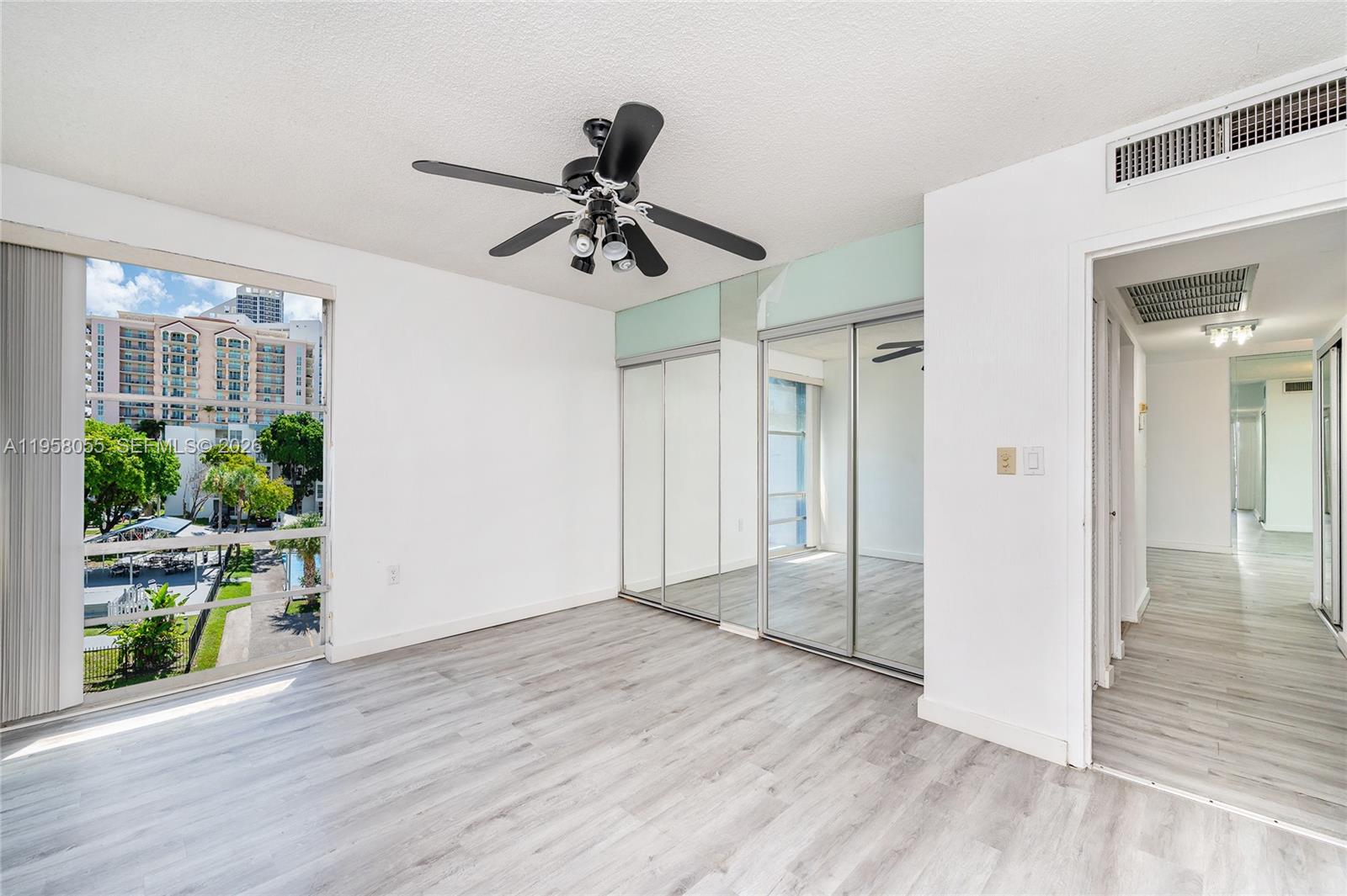17570 Atlantic Blvd #318 Sunny Isles Beach, FL 33160