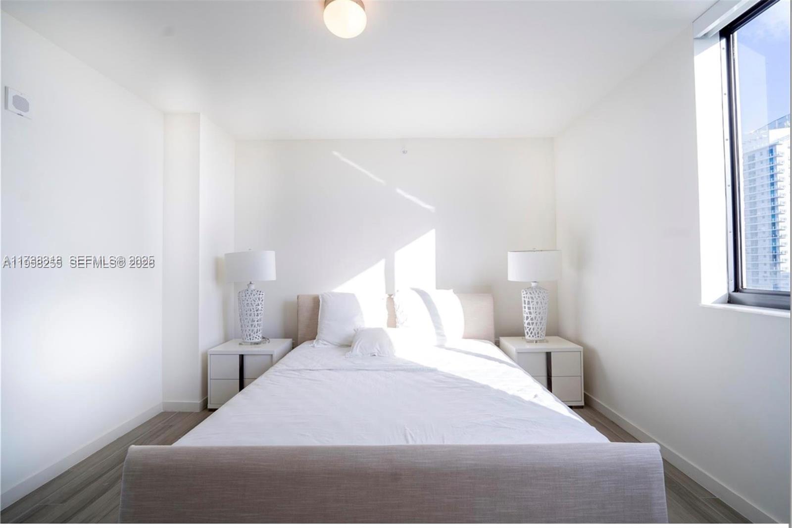 image Nine at Mary Brickell Village18