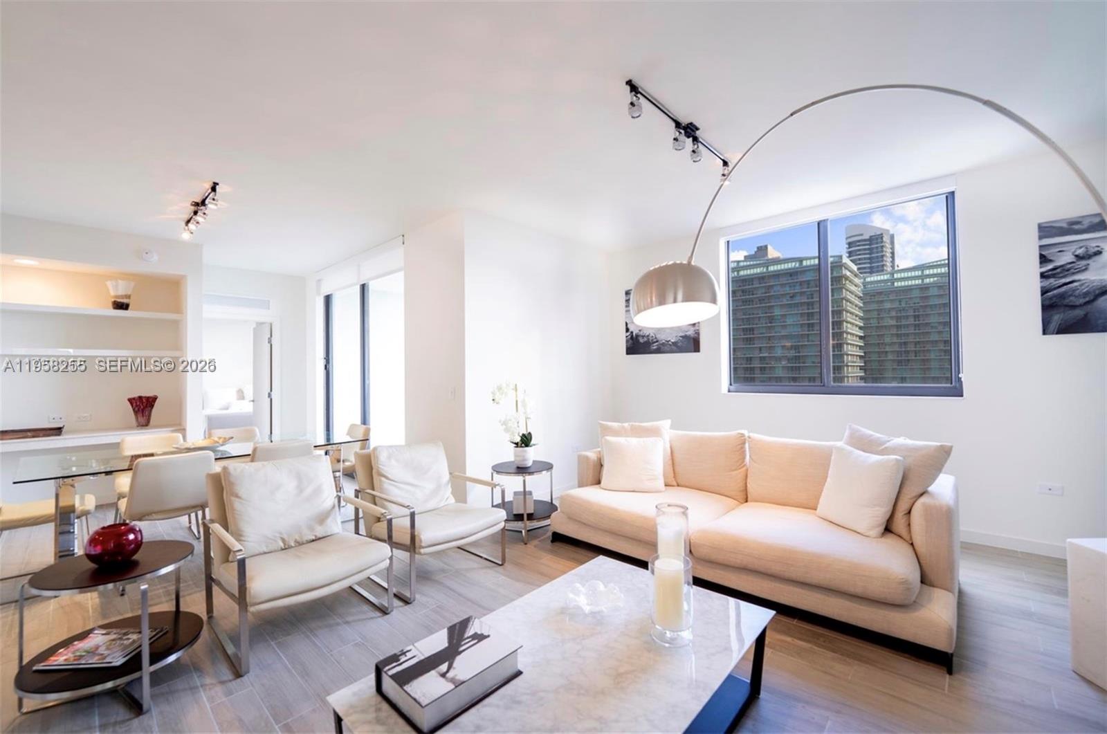 image Nine at Mary Brickell Village5