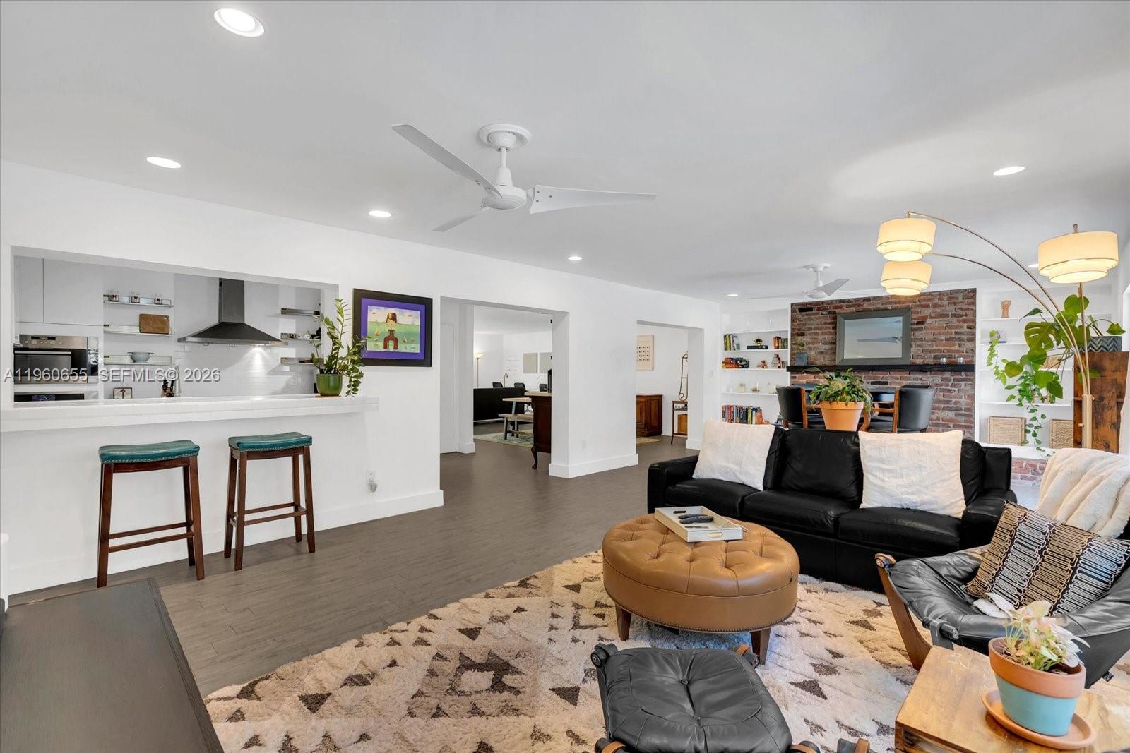 8100 SW 92nd Ct Miami, FL 33173