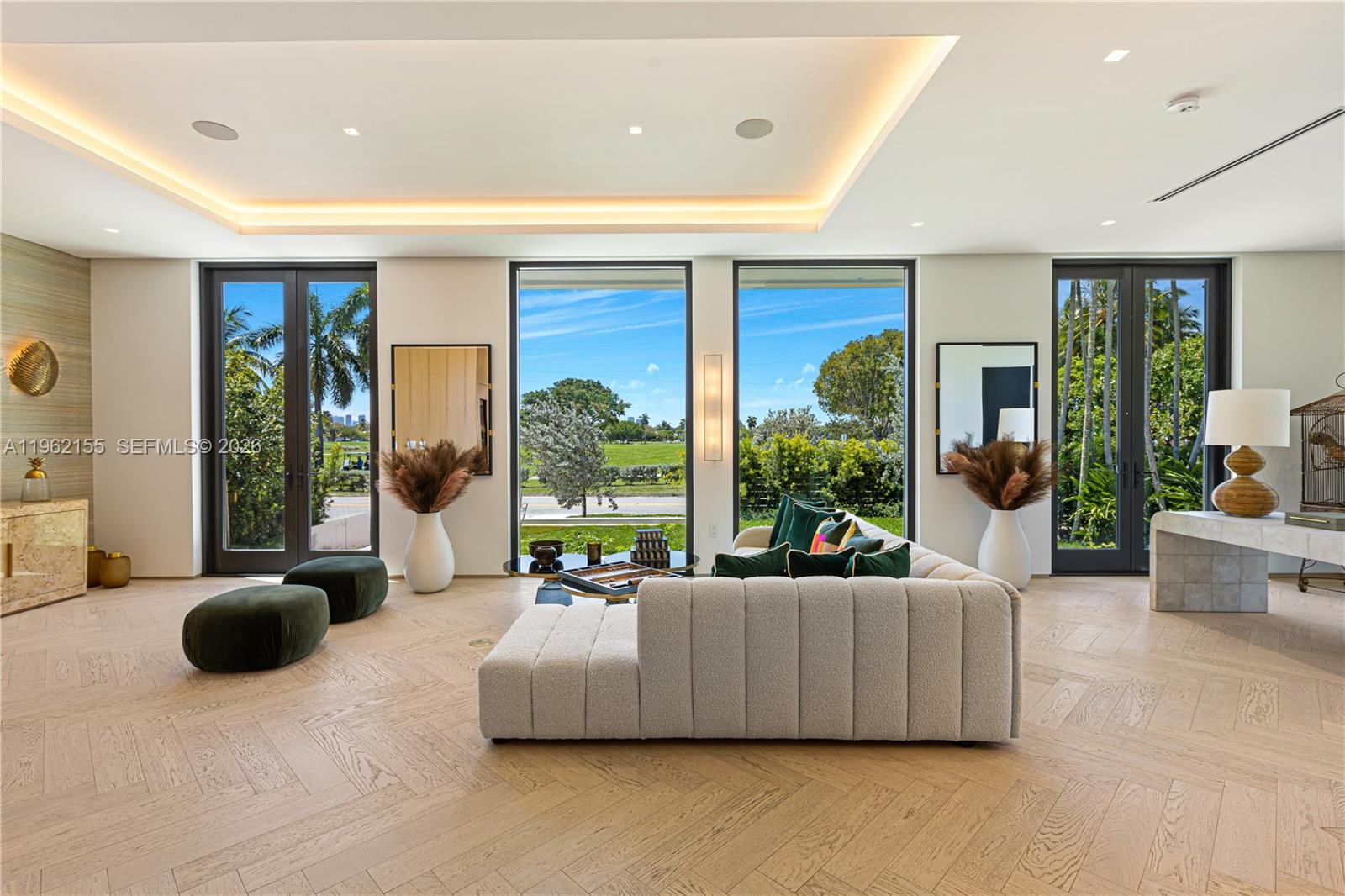 2499 N Meridian Ave Miami Beach, FL 33140