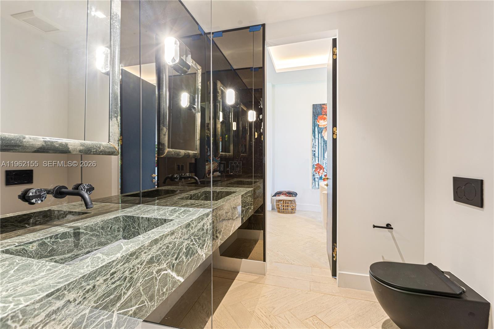 2499 N Meridian Ave Miami Beach, FL 33140