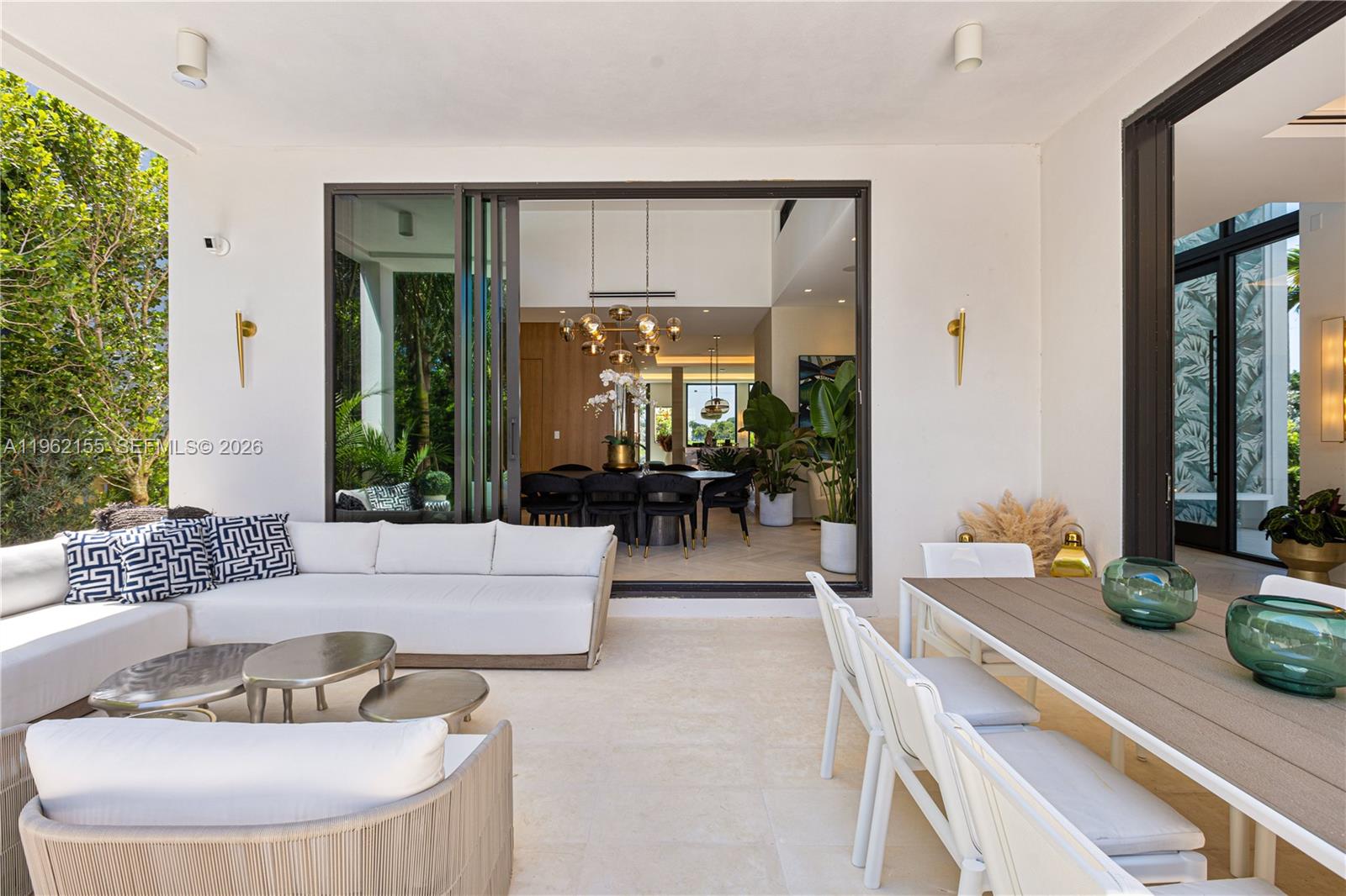 2499 N Meridian Ave Miami Beach, FL 33140