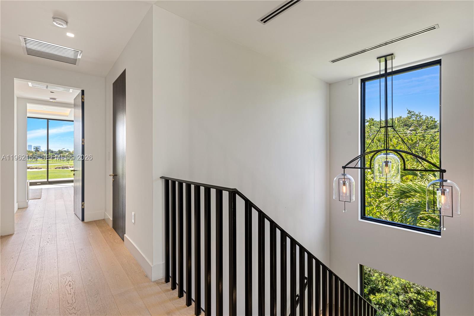 2499 N Meridian Ave Miami Beach, FL 33140