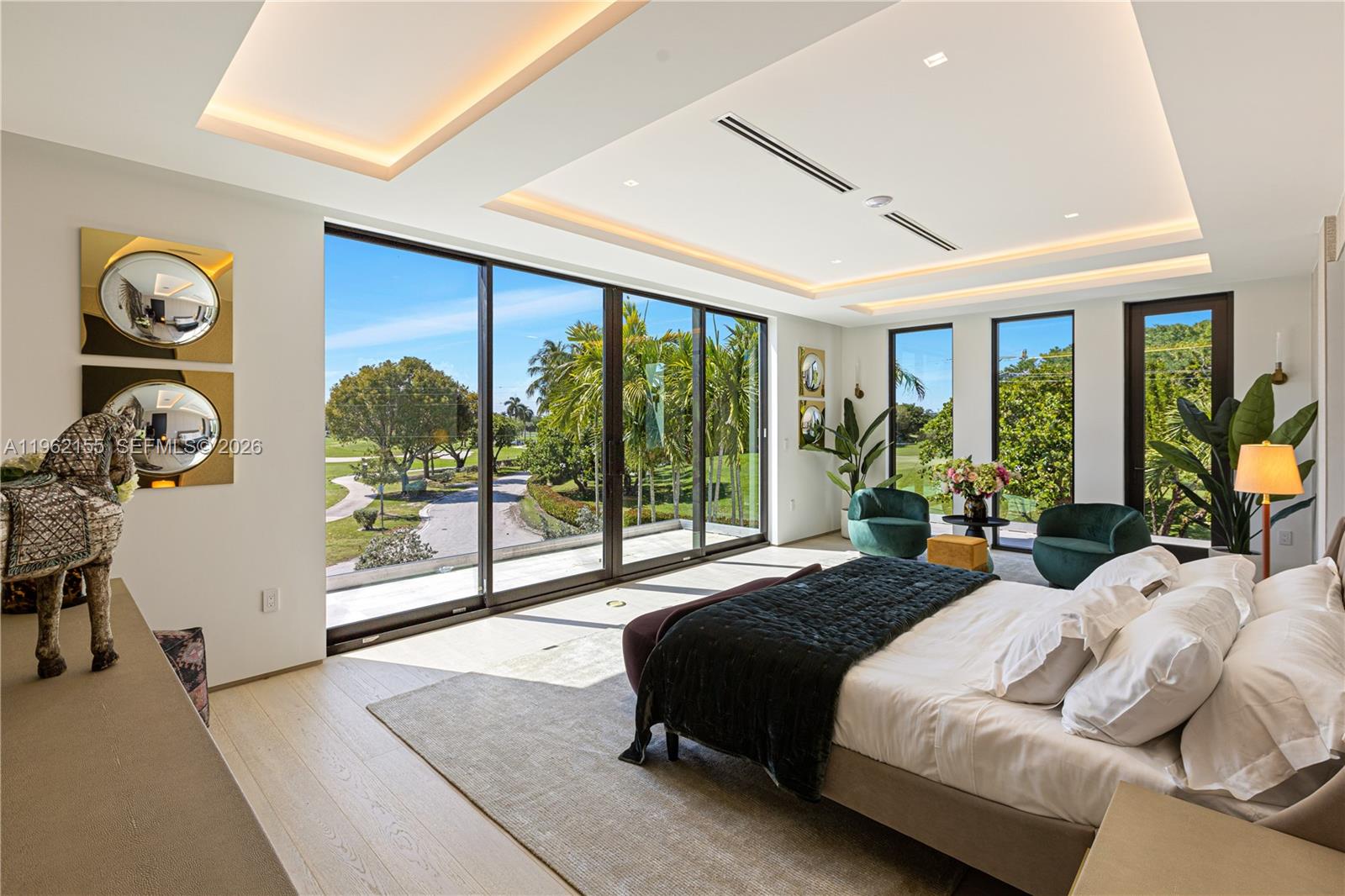 2499 N Meridian Ave Miami Beach, FL 33140