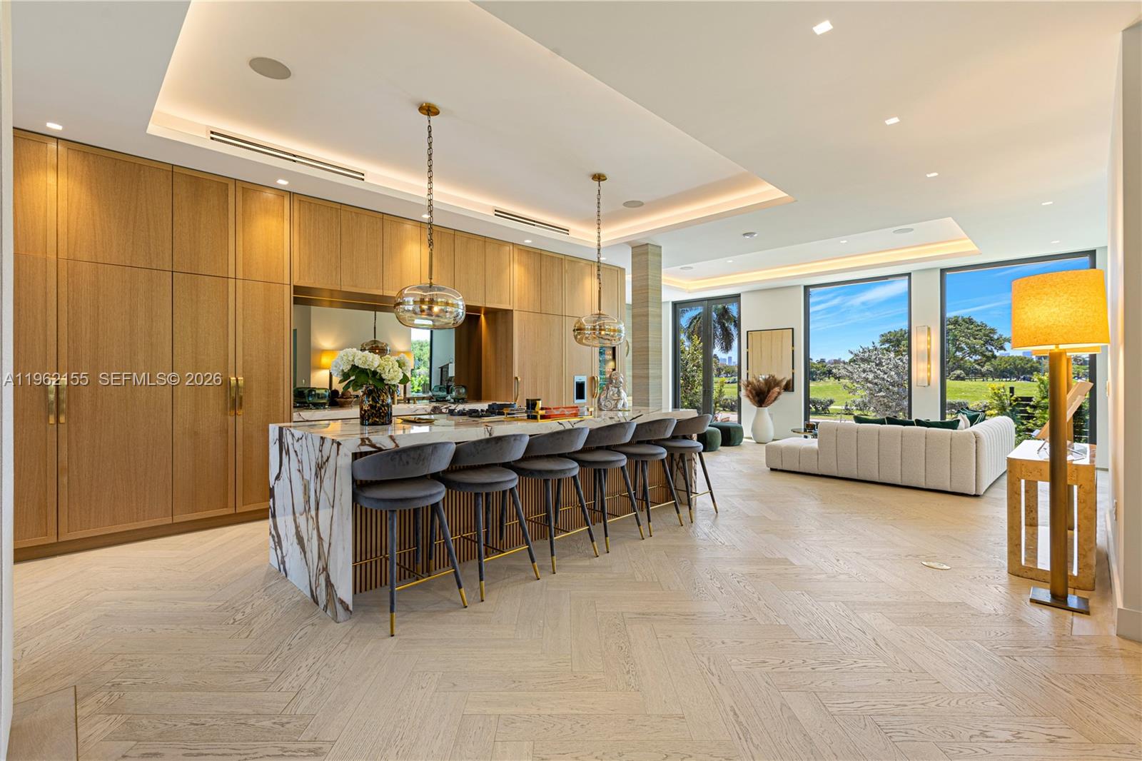 2499 N Meridian Ave Miami Beach, FL 33140