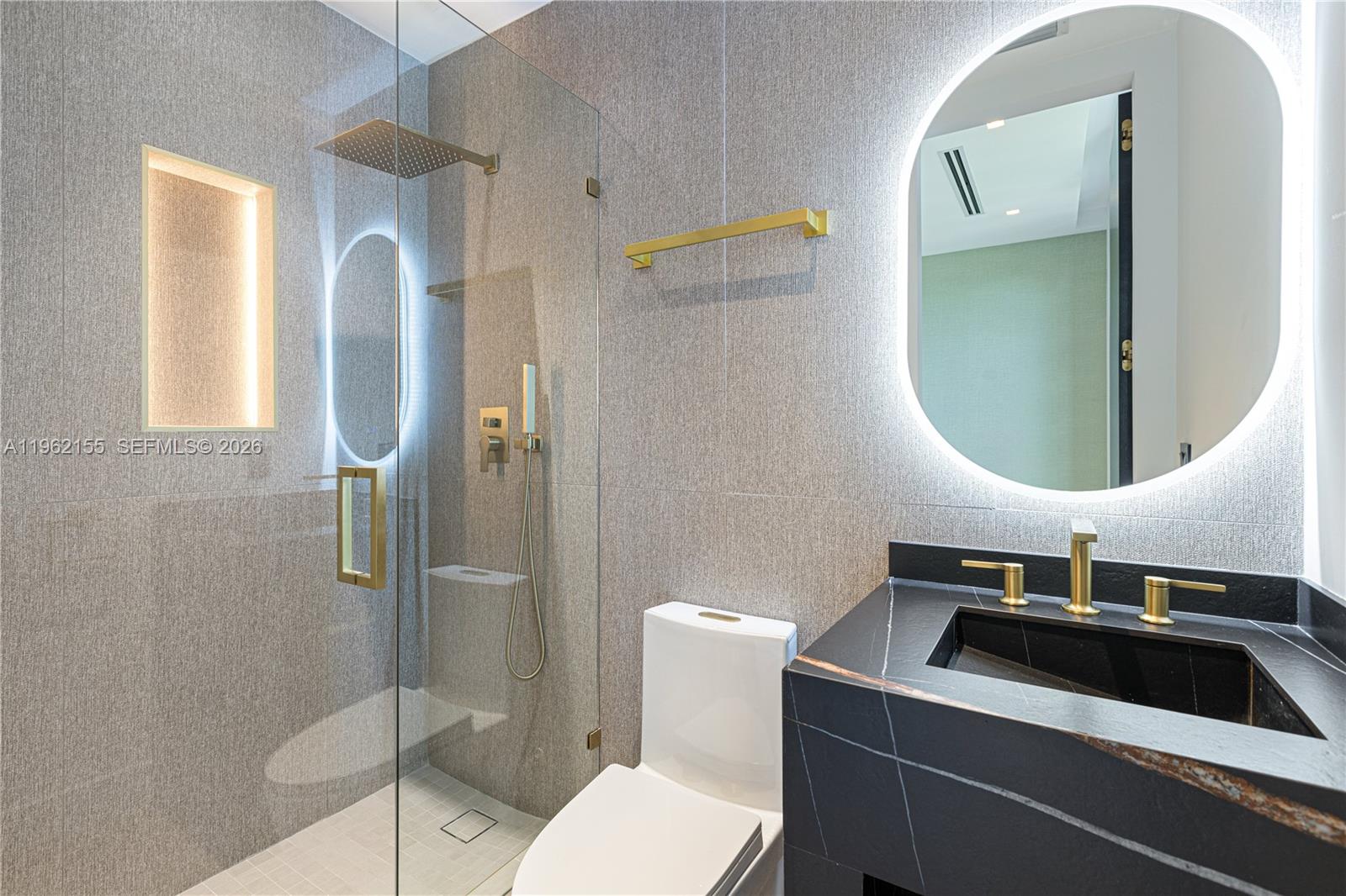 2499 N Meridian Ave Miami Beach, FL 33140