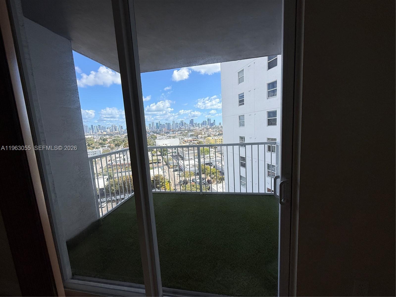 1 Glen Royal Pkwy #1210 Miami, FL 33125