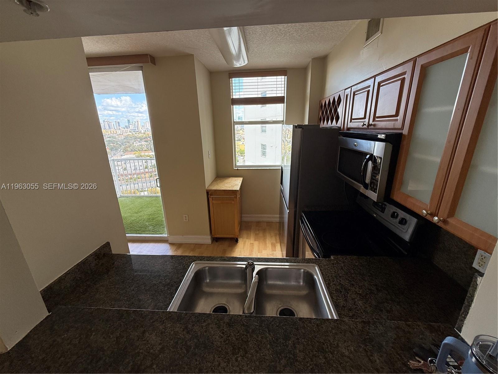 1 Glen Royal Pkwy #1210 Miami, FL 33125