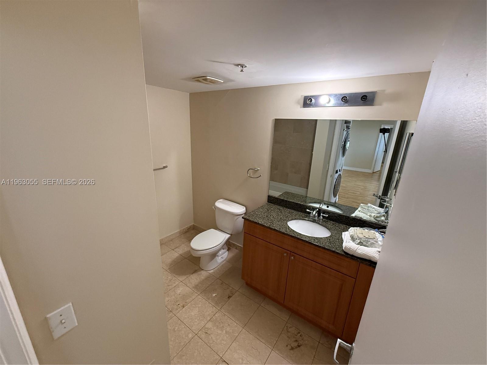 1 Glen Royal Pkwy #1210 Miami, FL 33125