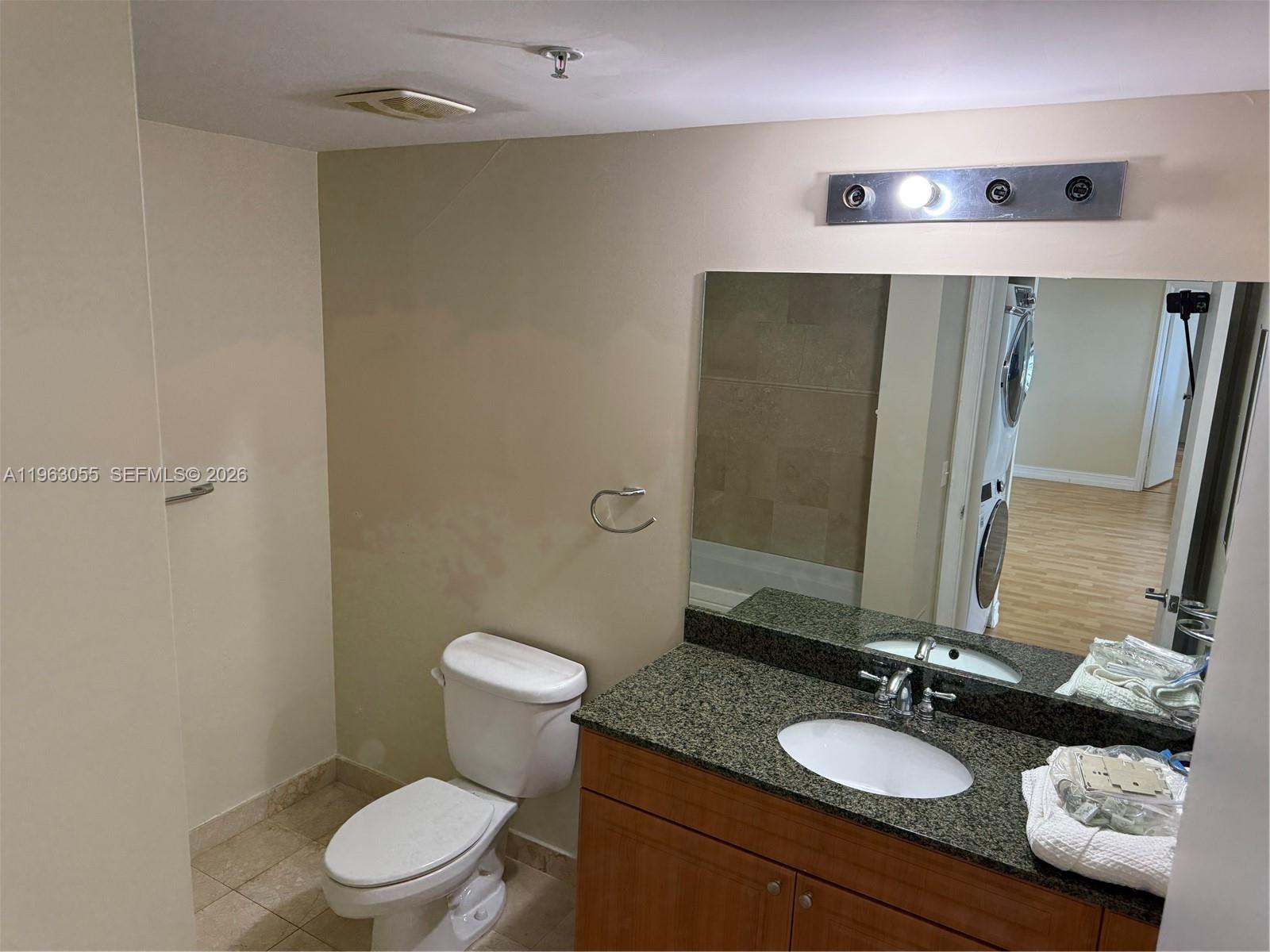 1 Glen Royal Pkwy #1210 Miami, FL 33125