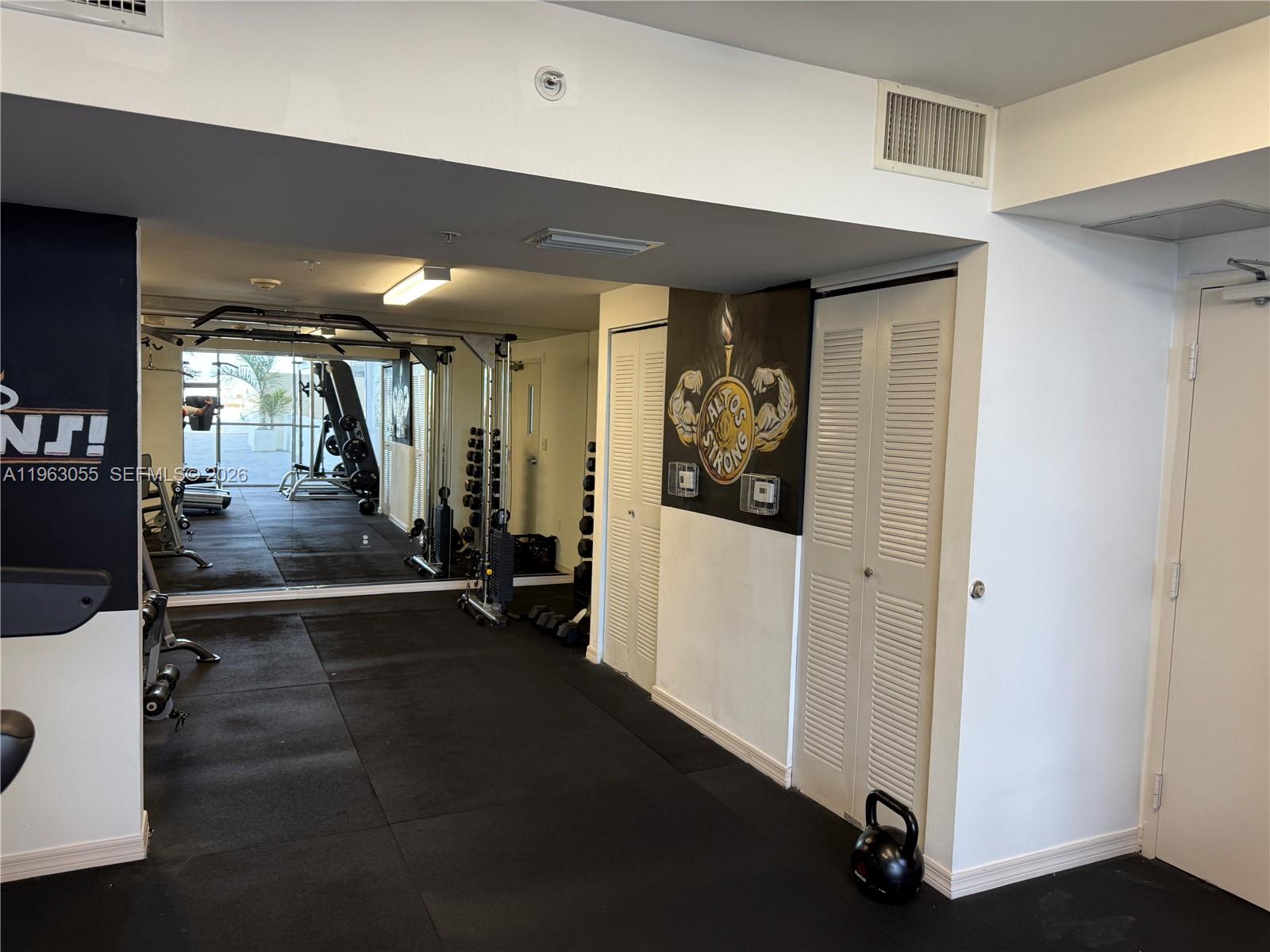 1 Glen Royal Pkwy #1210 Miami, FL 33125