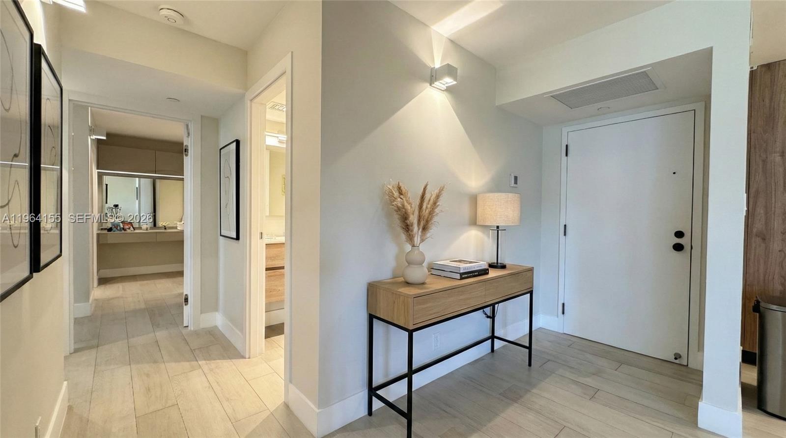 170 Ocean Ln Dr #403 Key Biscayne, FL 33149