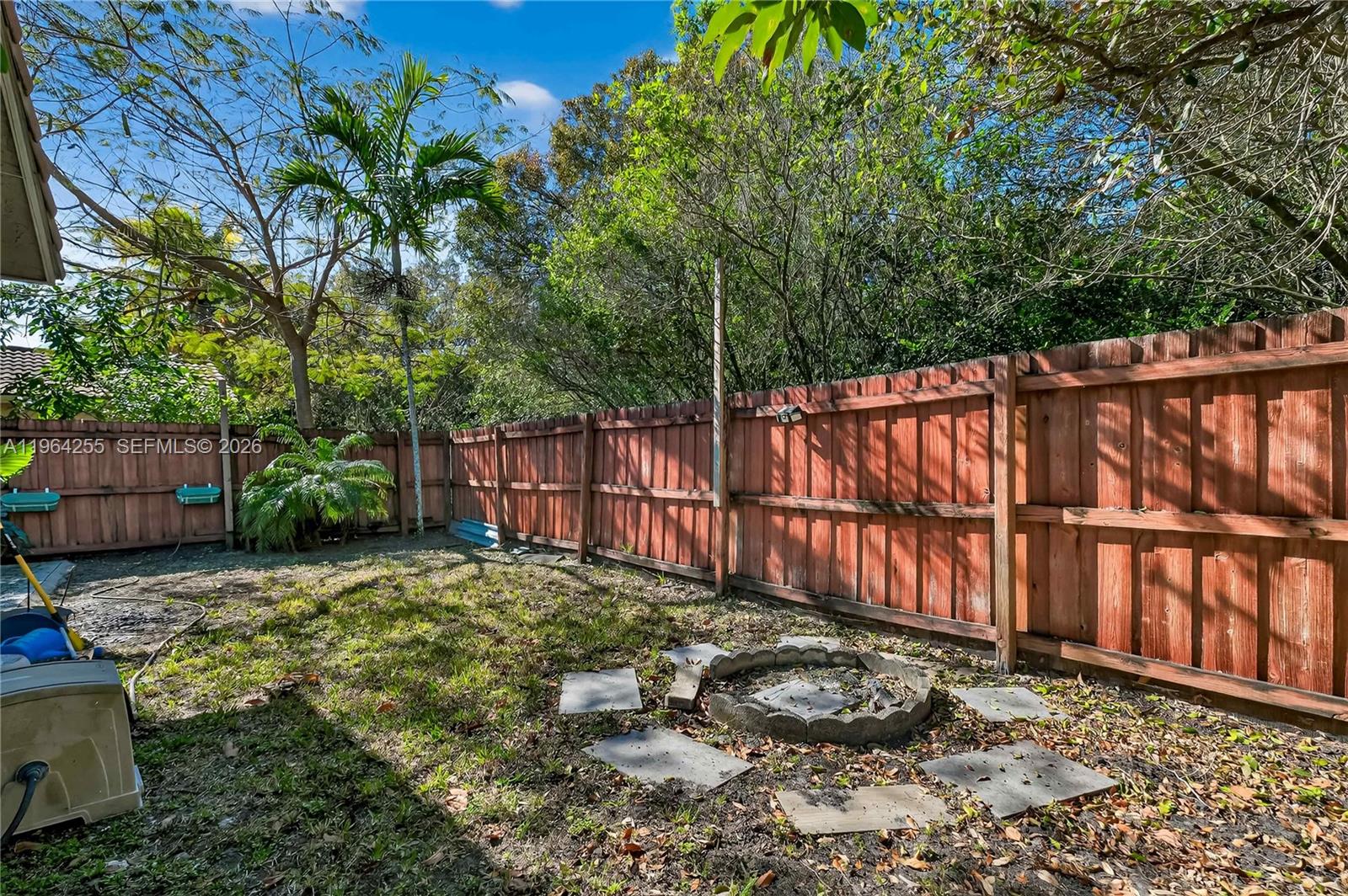 160 SW 206th Ave Pembroke Pines, FL 33029