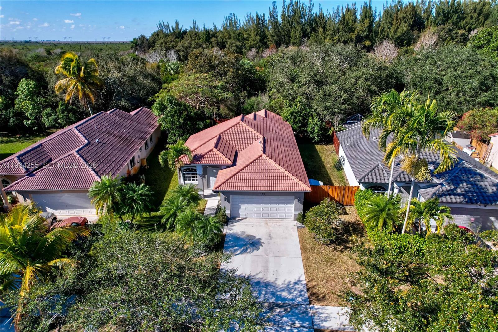 160 SW 206th Ave Pembroke Pines, FL 33029