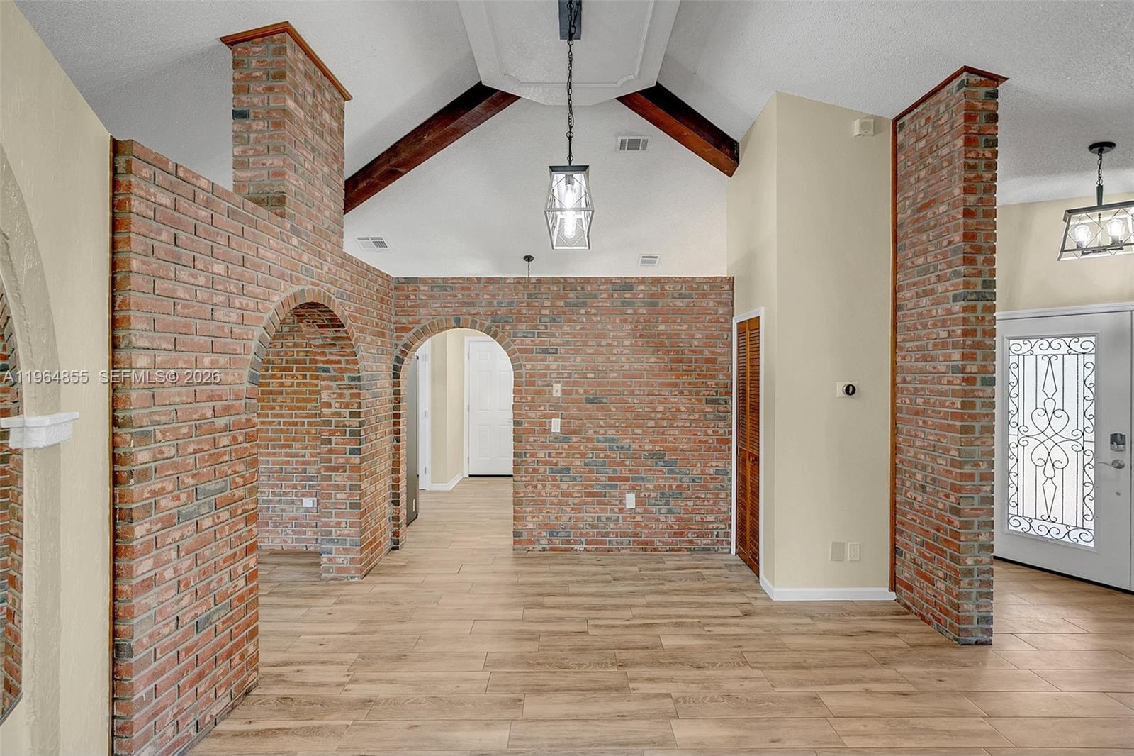 1785 Lisa Ln Kissimmee, FL 34744