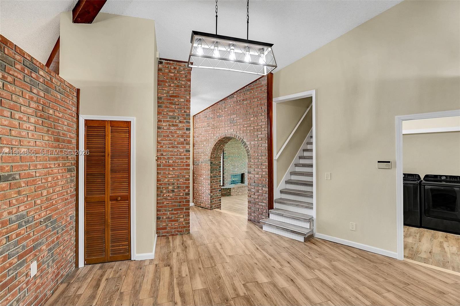 1785 Lisa Ln Kissimmee, FL 34744