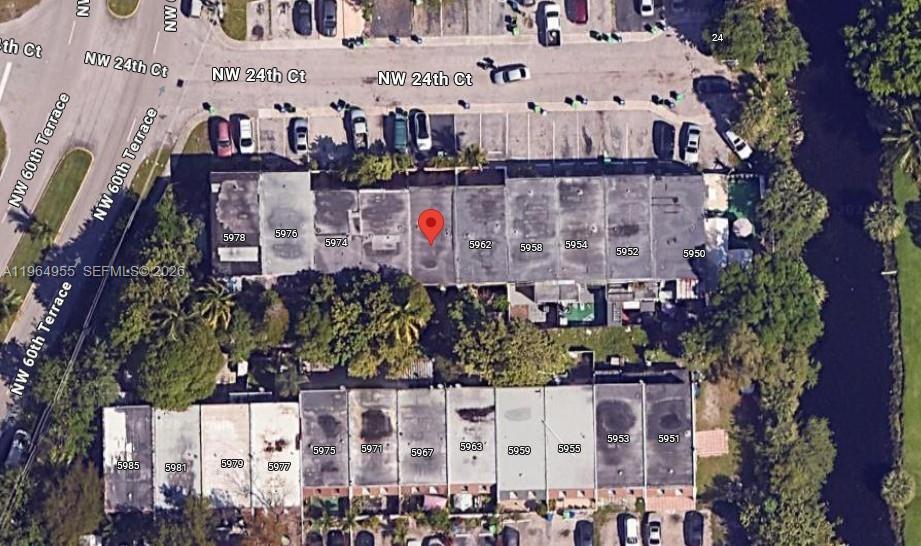 5966 NW 24th Ct Sunrise, FL 33313