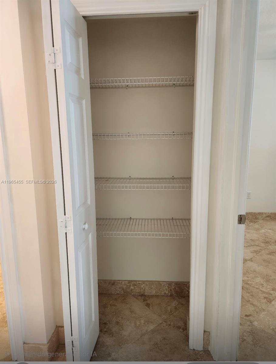 322 Madeira Ave #503 Coral Gables, FL 33134