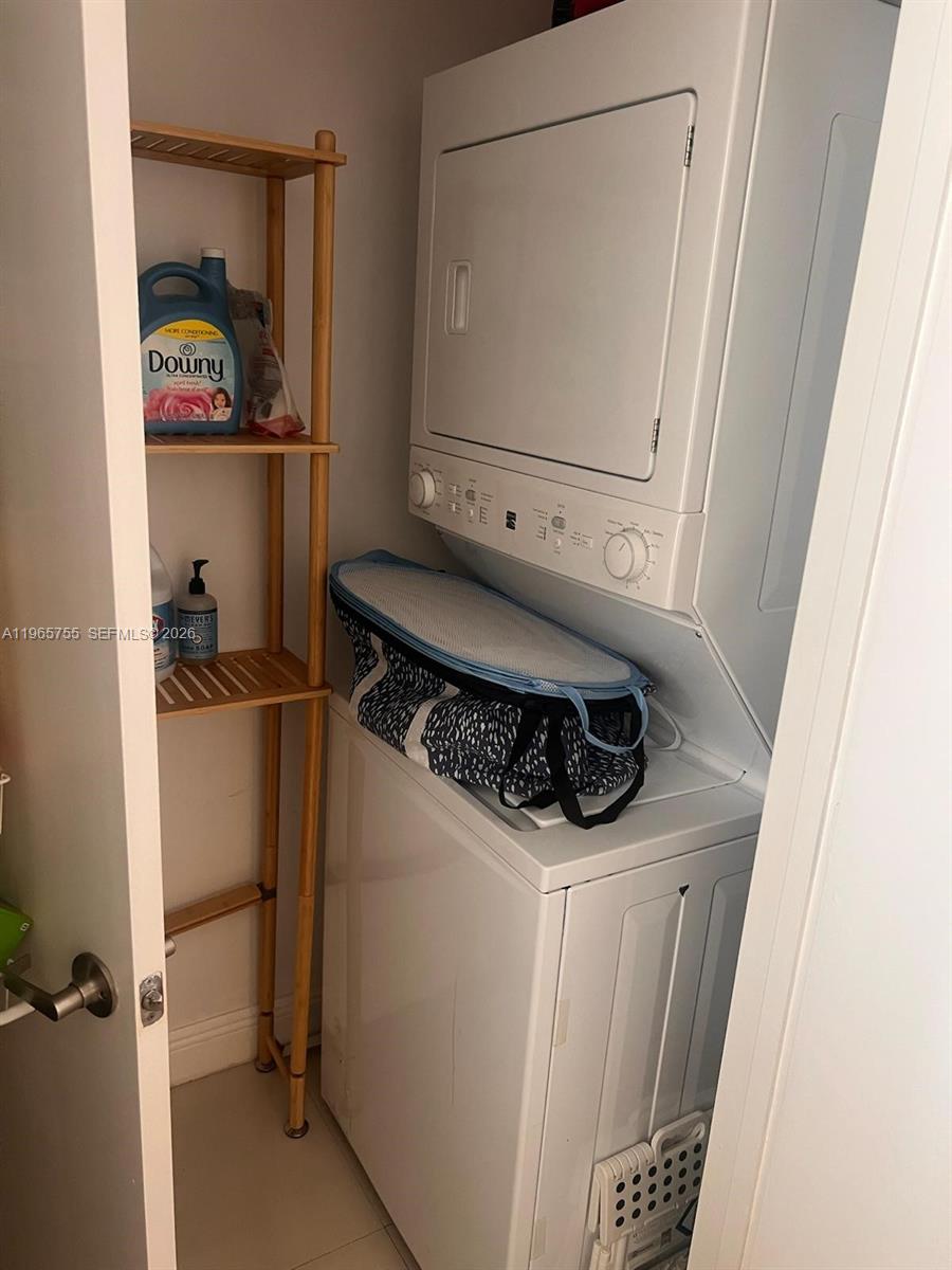 image Icon Brickell I7