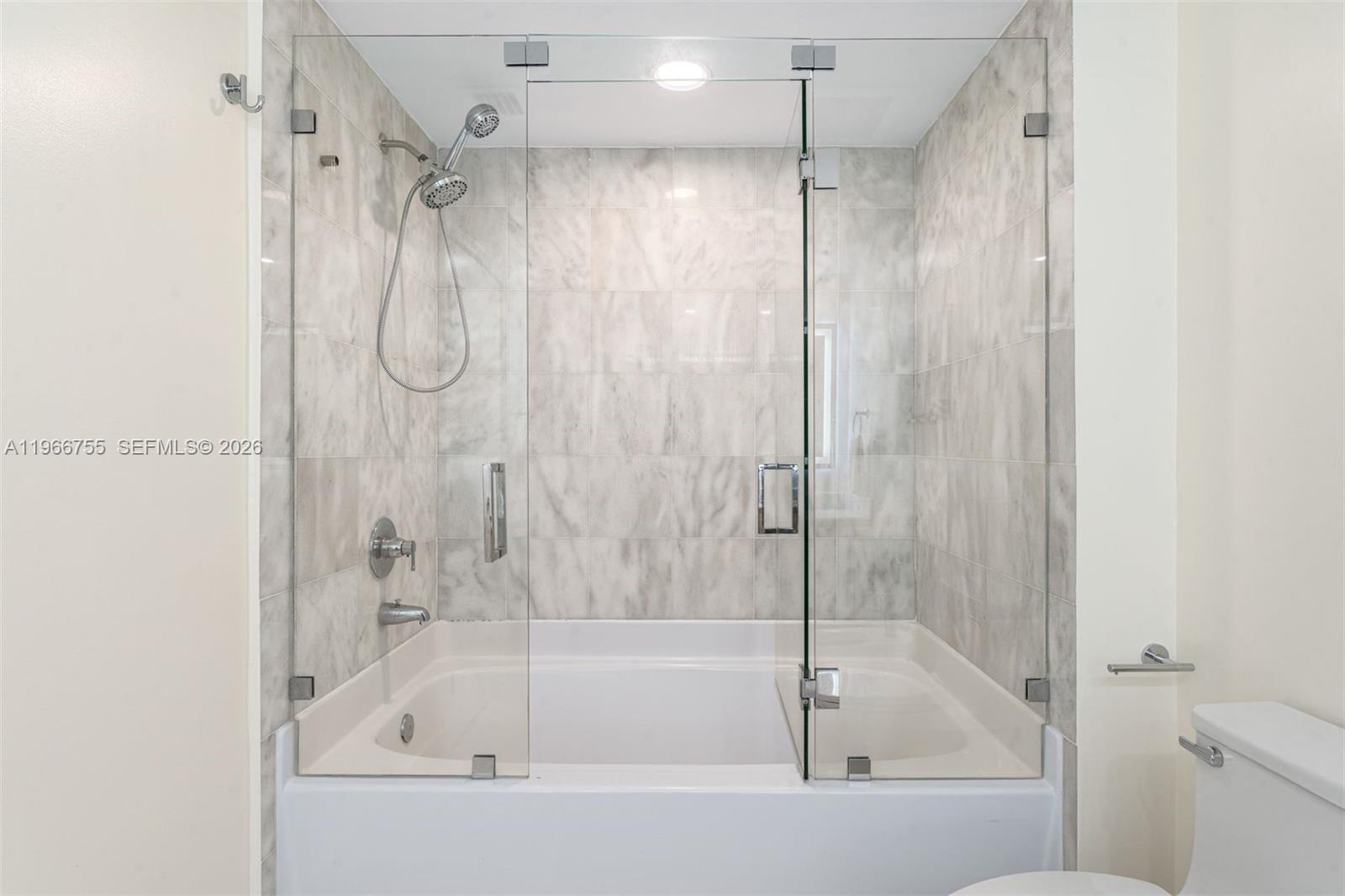 image Blue on the Bay11