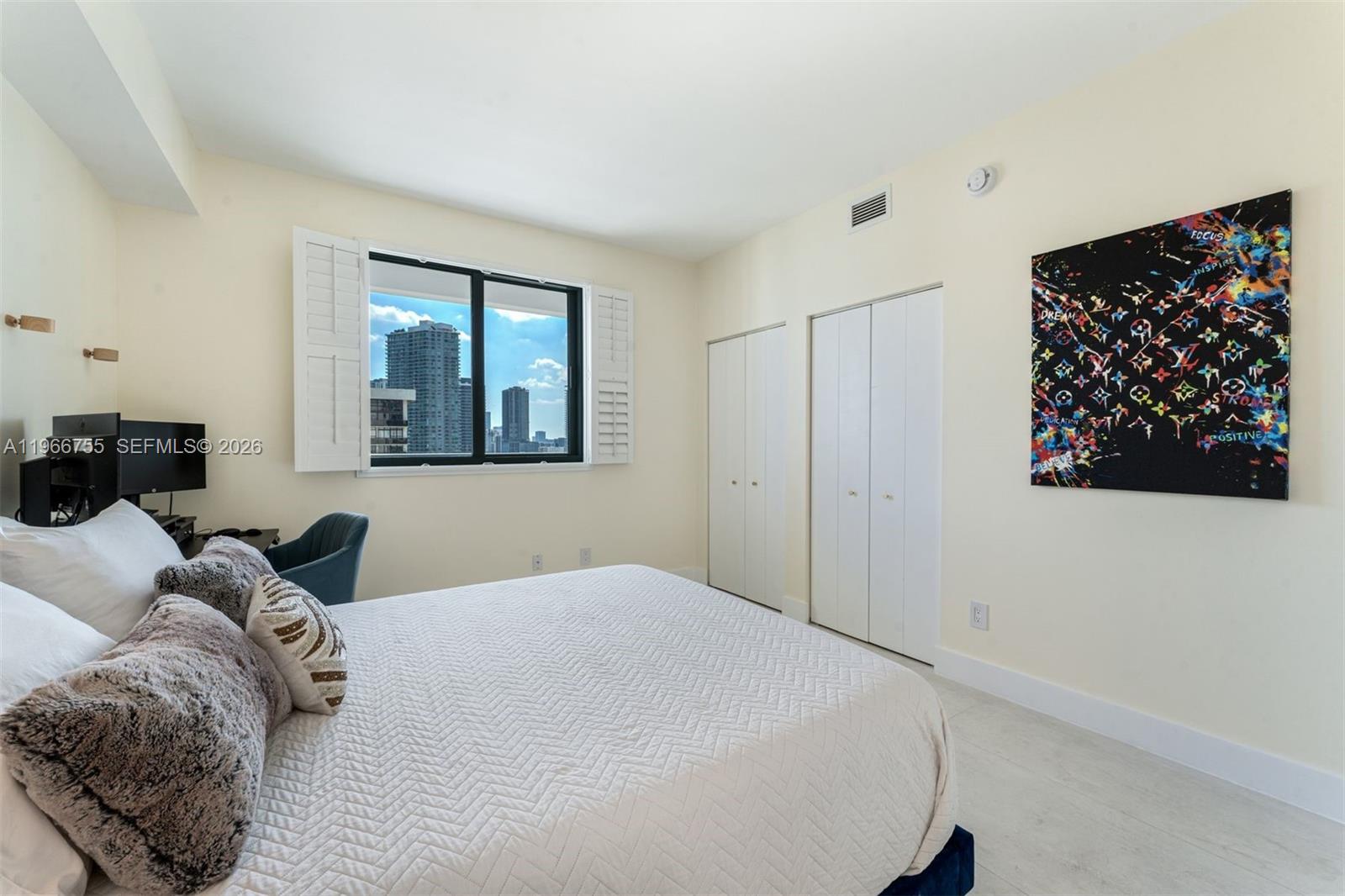 image Blue on the Bay16