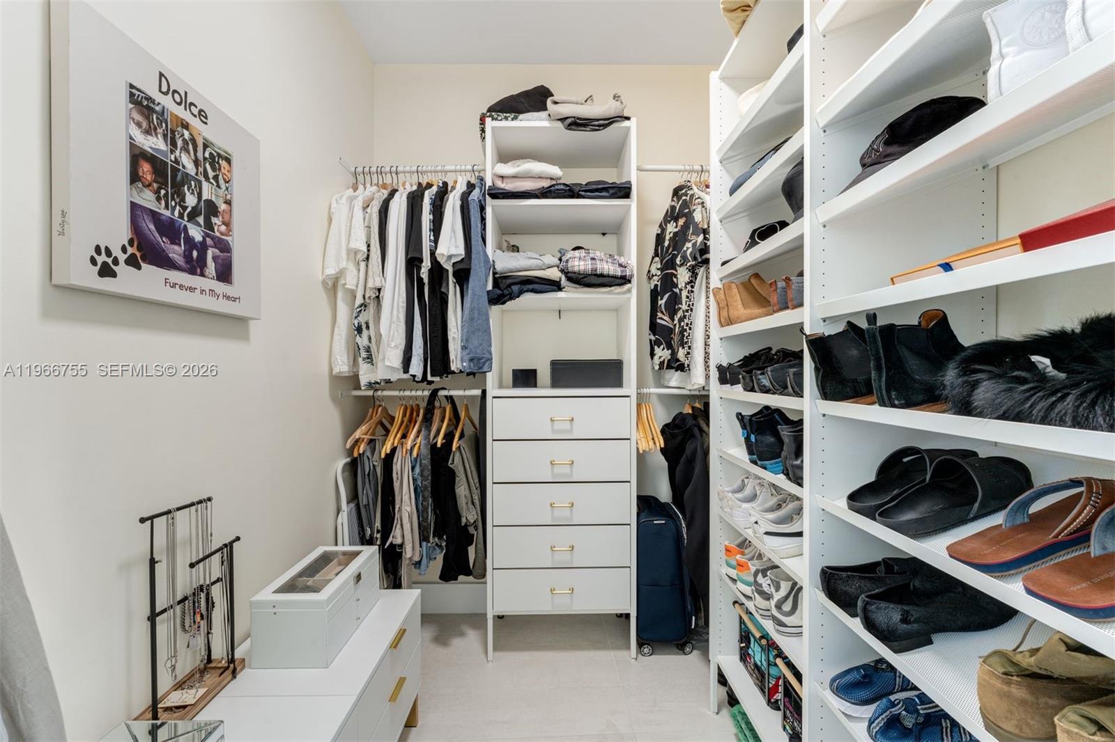 image Blue on the Bay18