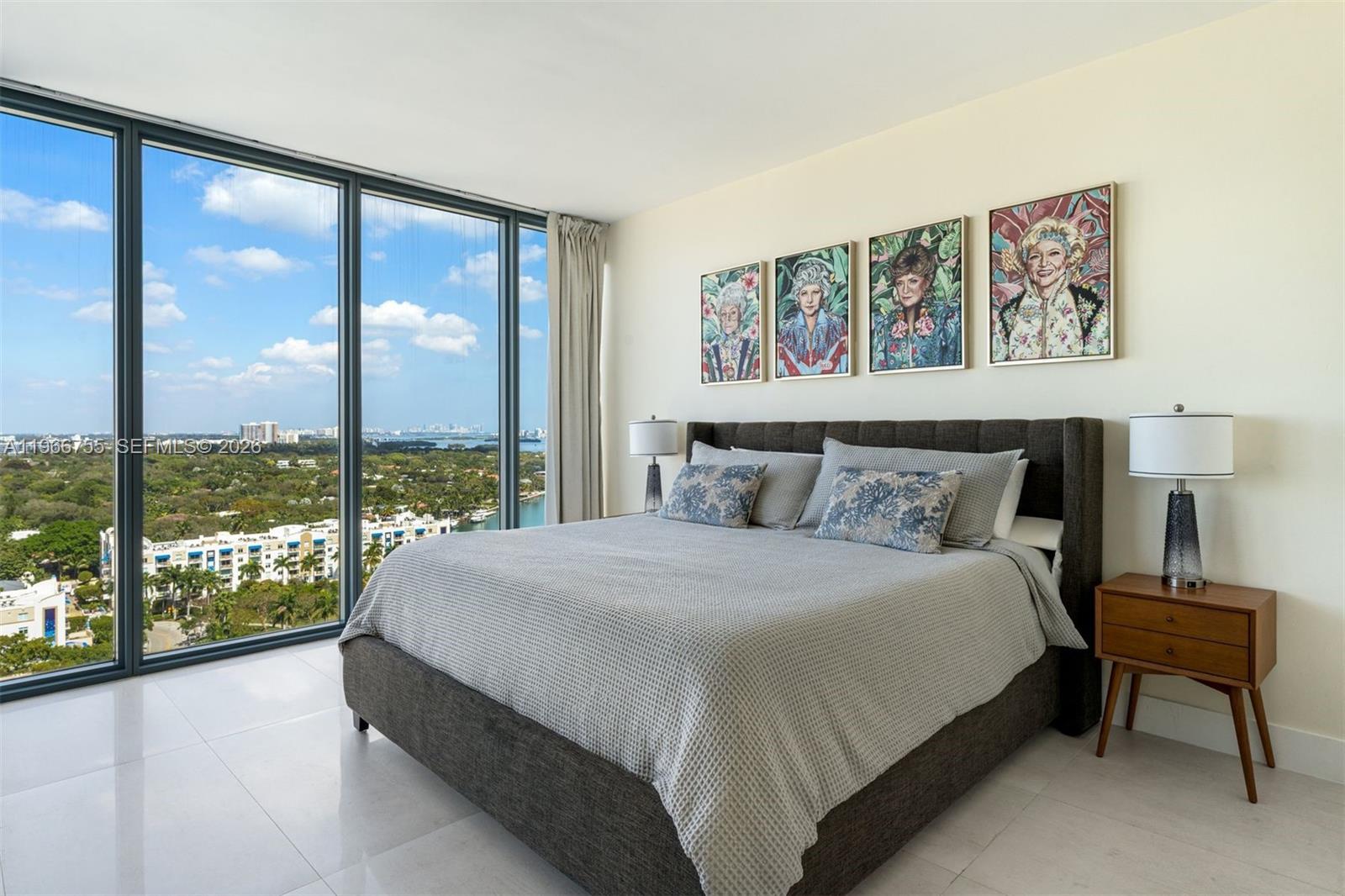 image Blue on the Bay7