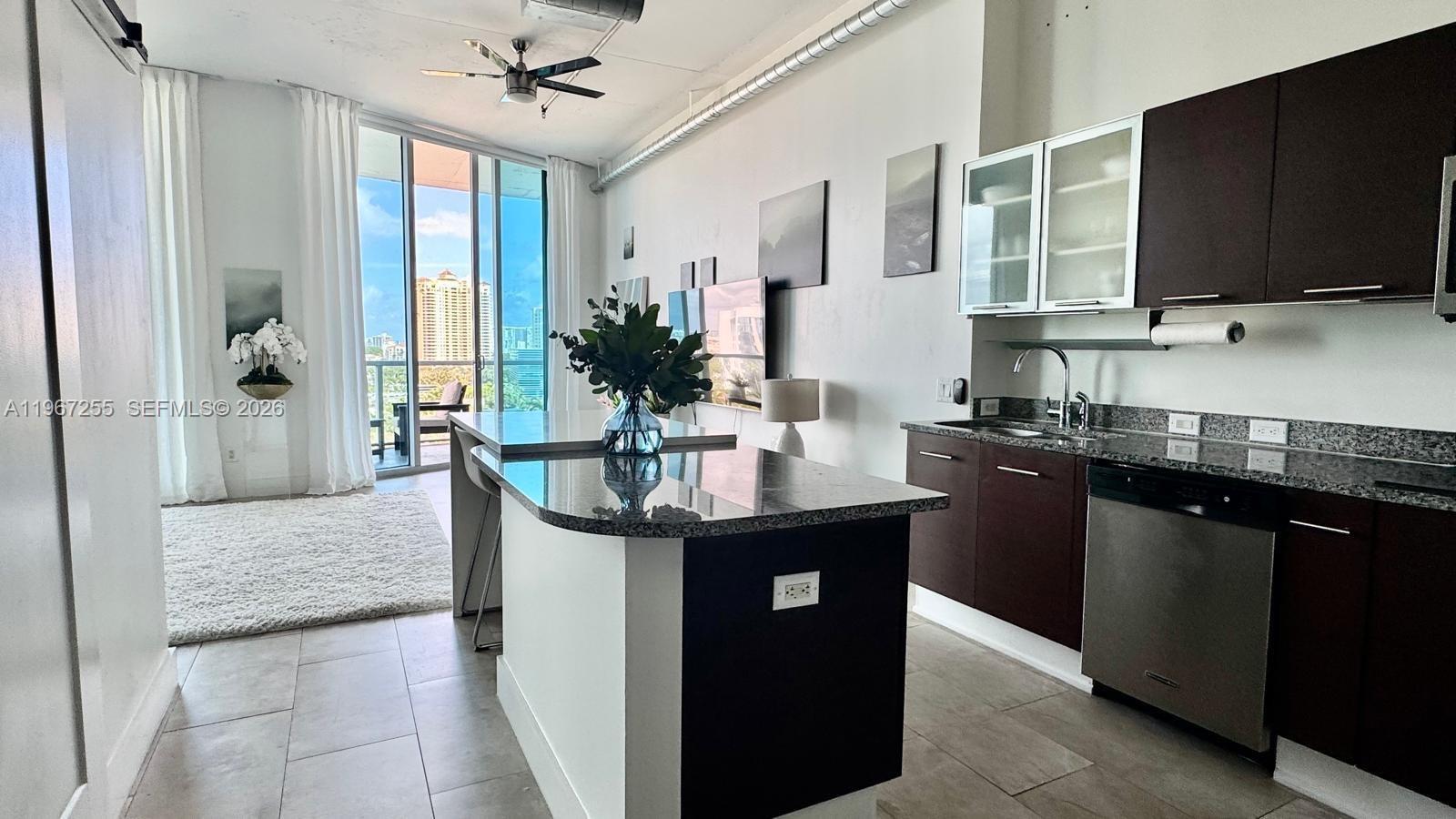 image Uptown Marina Lofts1