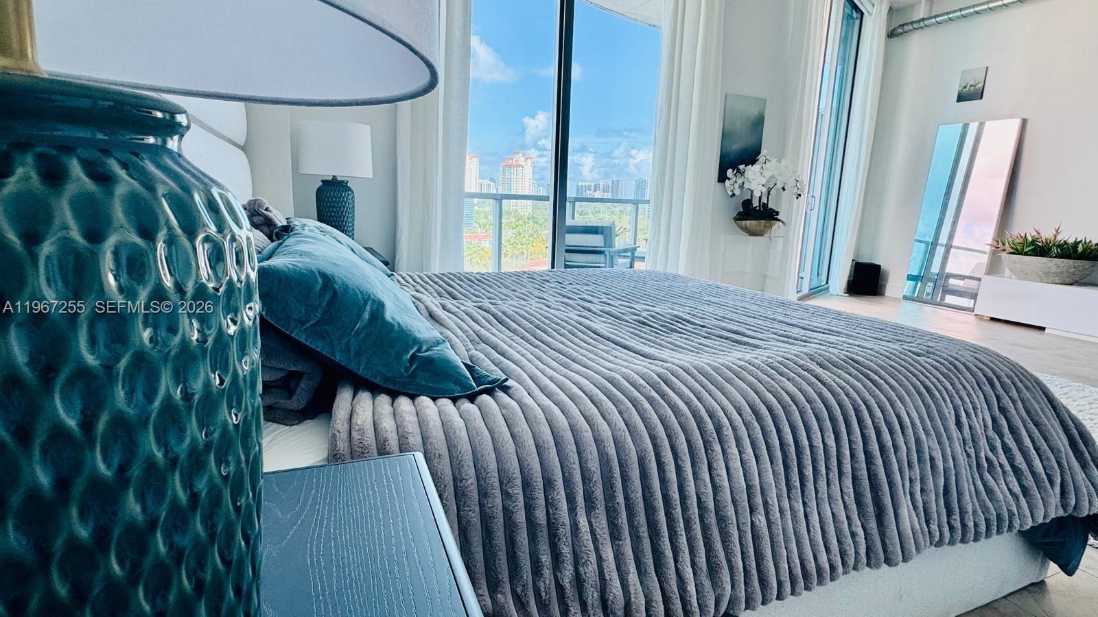 image Uptown Marina Lofts3