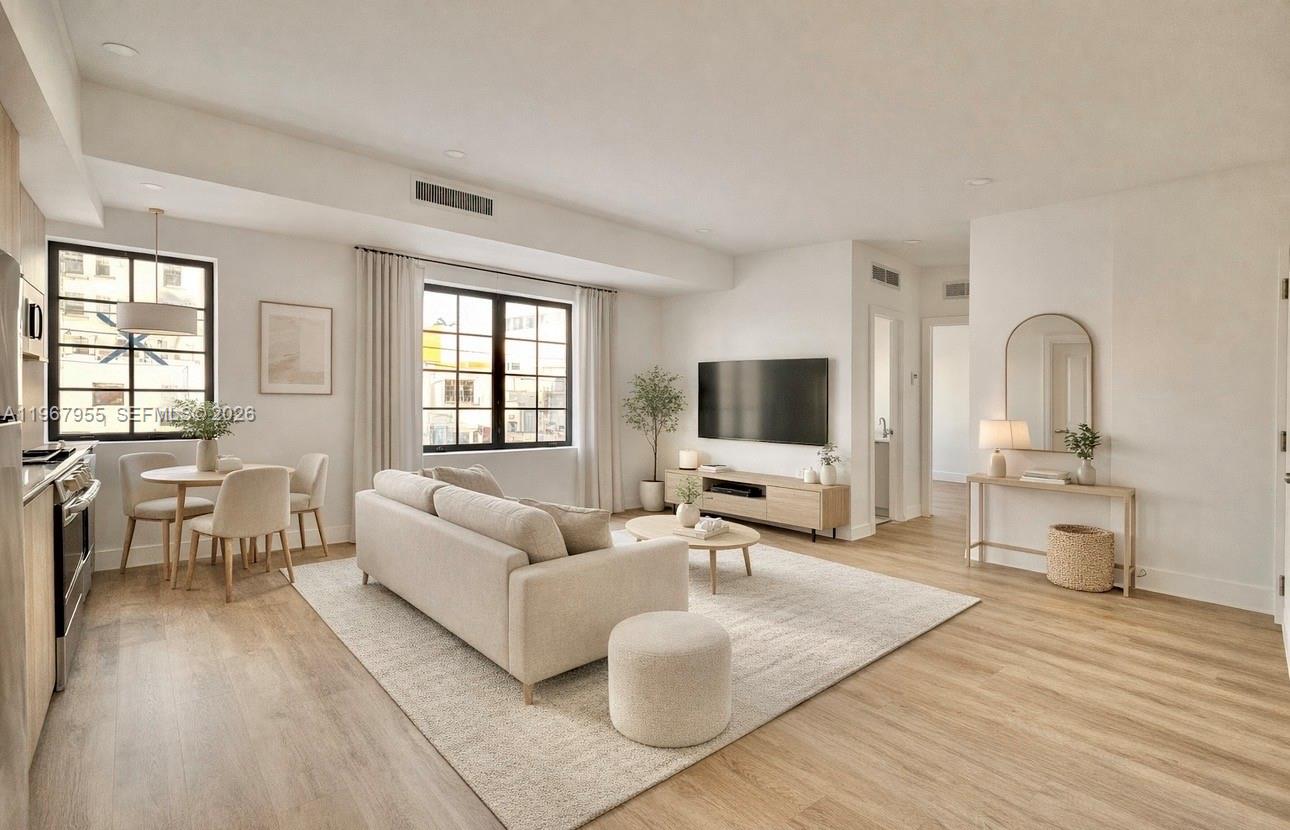 1619 Jefferson Ave #8