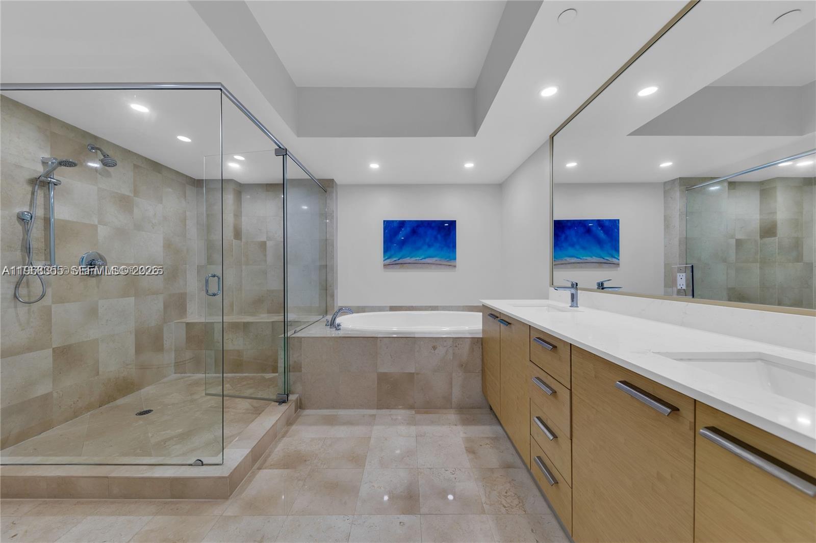 image Beach Club 217