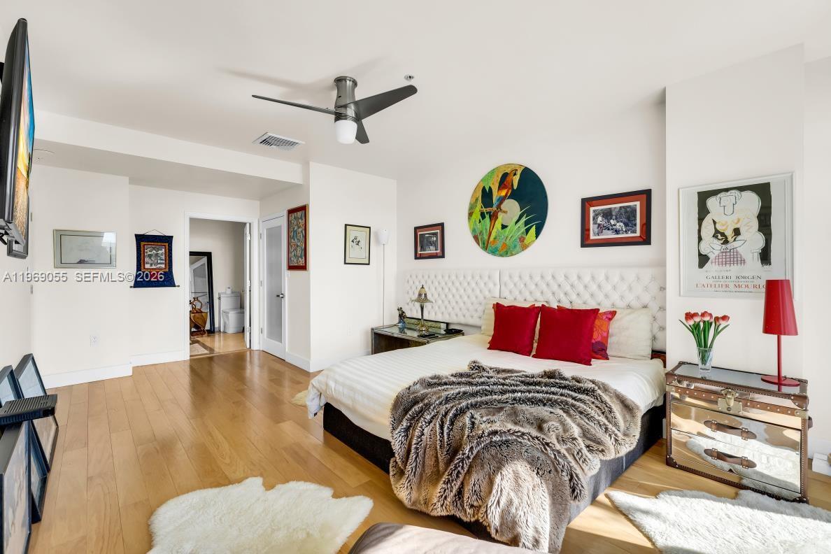 image Harbour House19