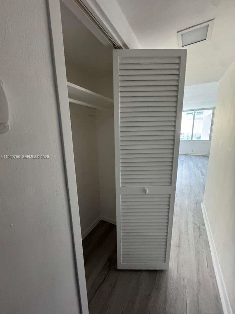 image Mirador 1000 (South Tower)6