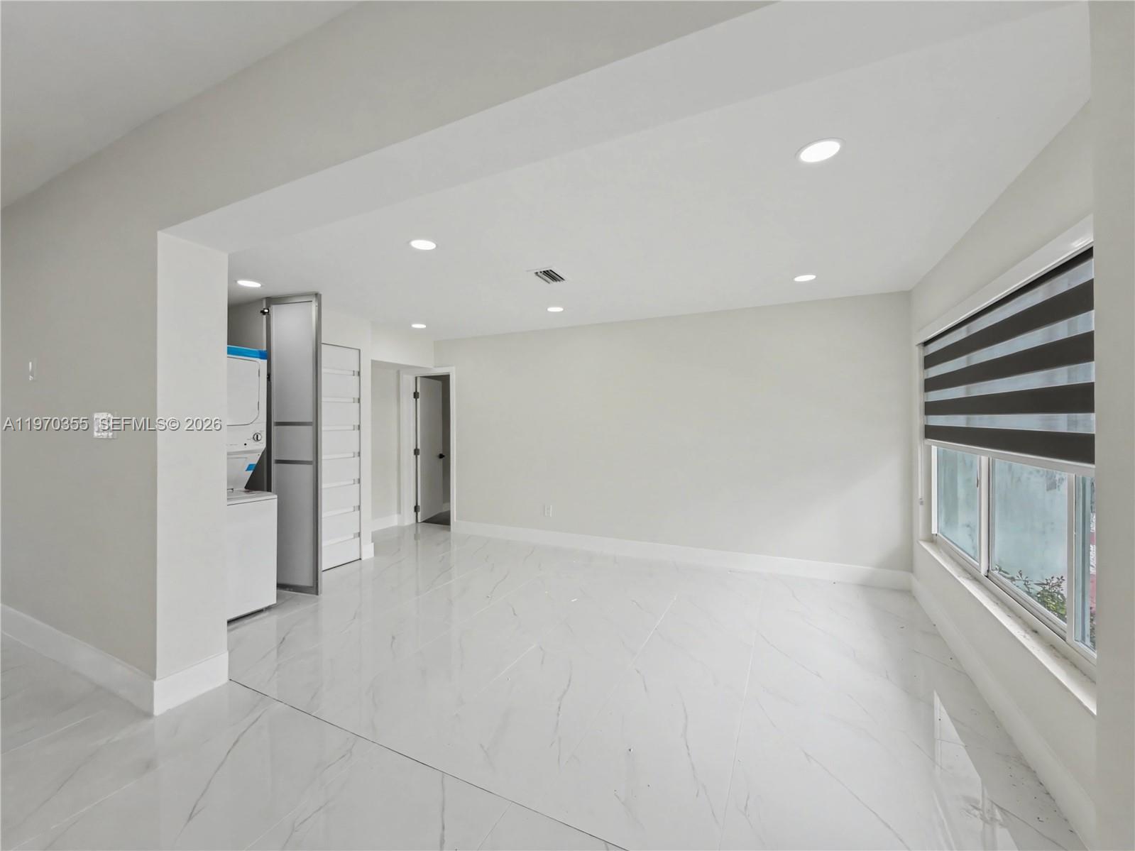 1530 SW 24th Ave Miami, FL 33145