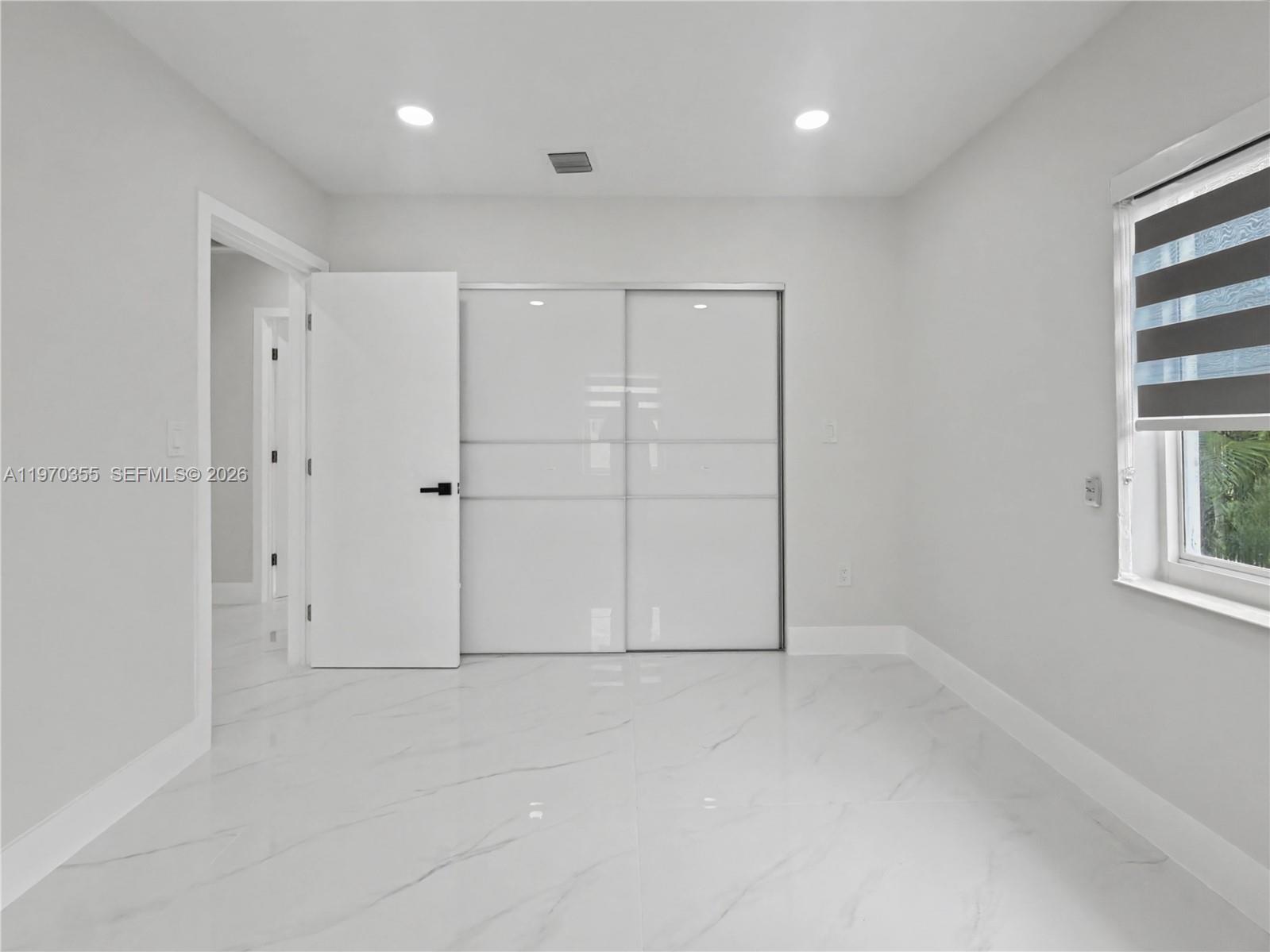 1530 SW 24th Ave Miami, FL 33145