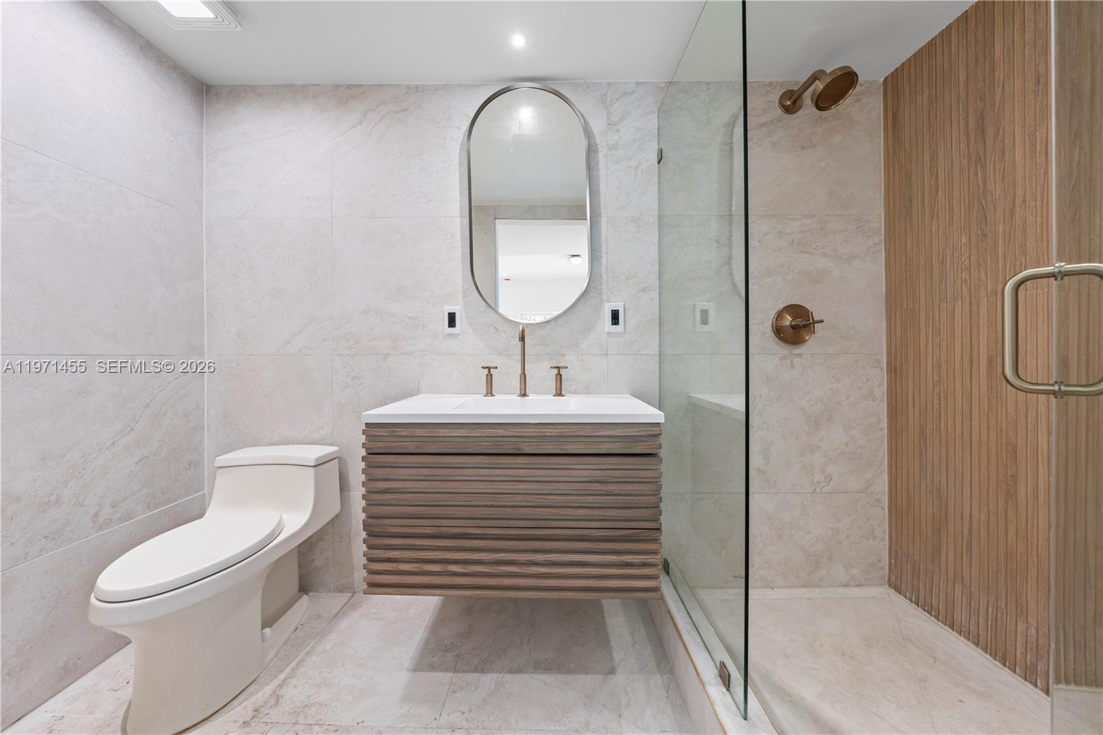 178 NE 45th St Miami, FL 33137