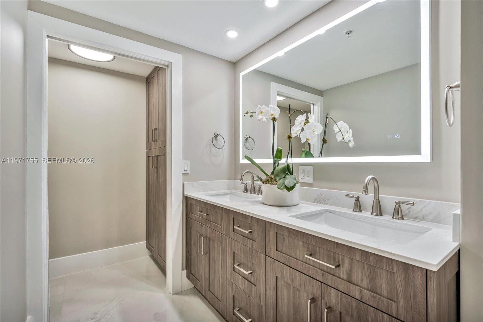 image Ritz-Carlton Coconut Grove11