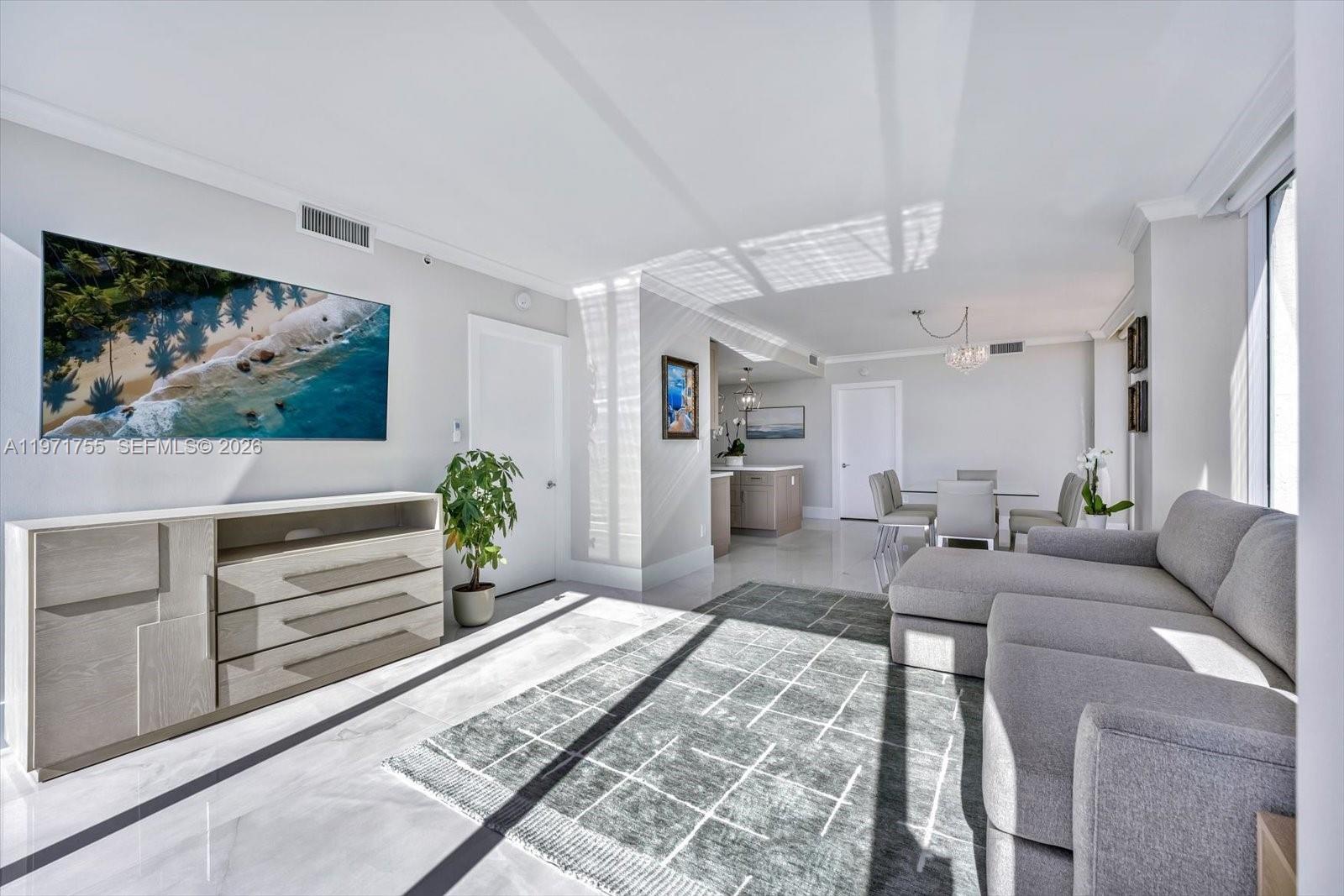 image Ritz-Carlton Coconut Grove1