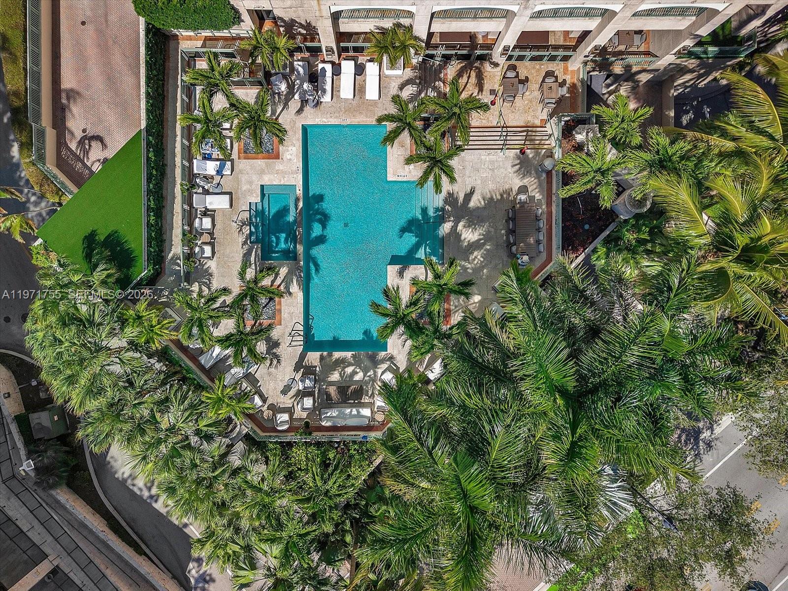 image Ritz-Carlton Coconut Grove25