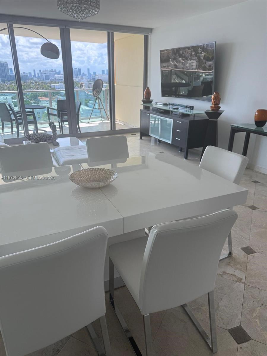 1455 Ocean Dr #1211 Miami Beach, FL 33139