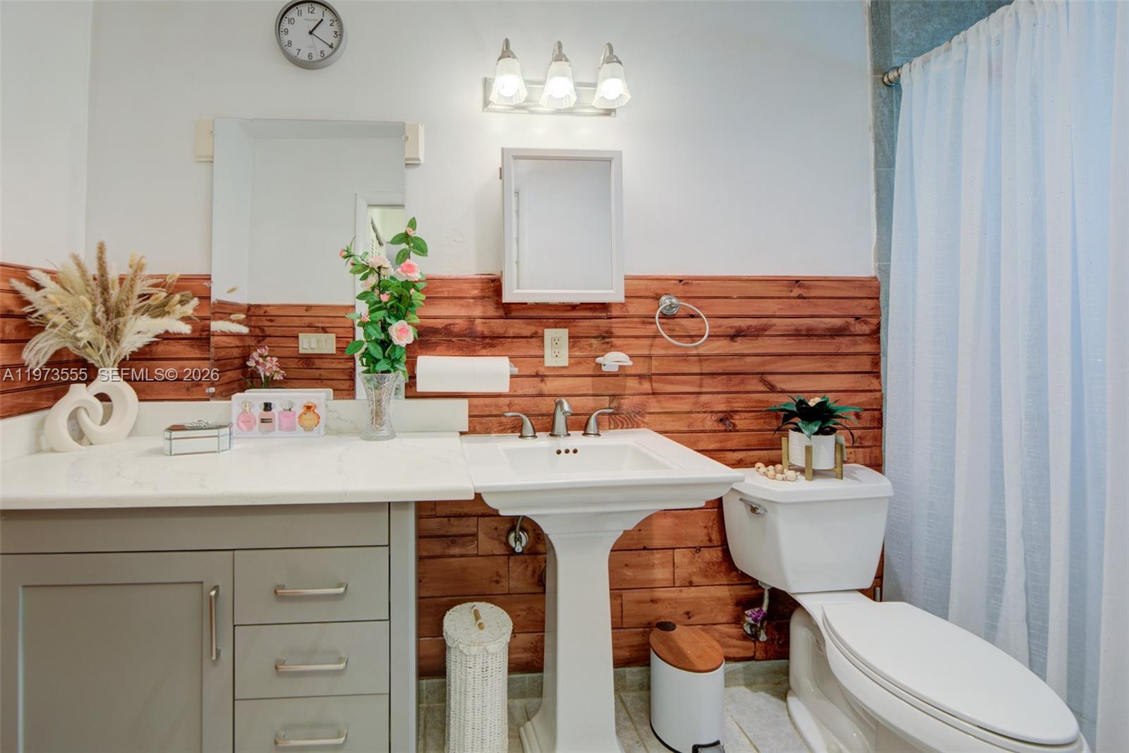 995 NW 74th Ave Margate, FL 33063