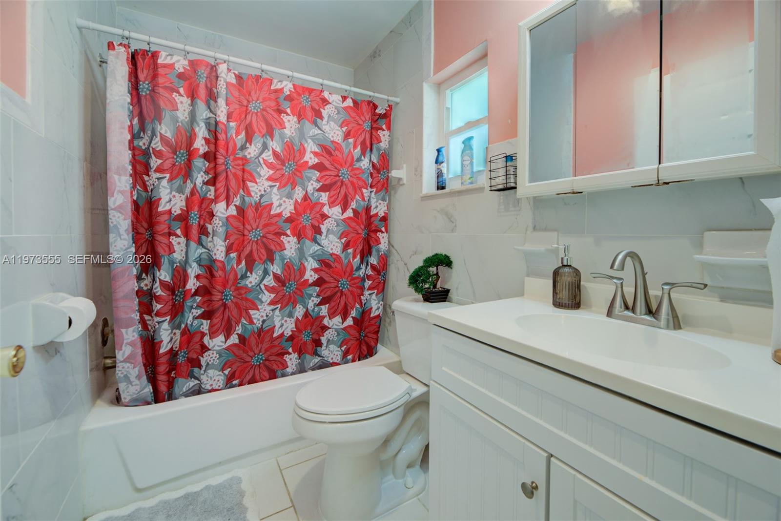 995 NW 74th Ave Margate, FL 33063