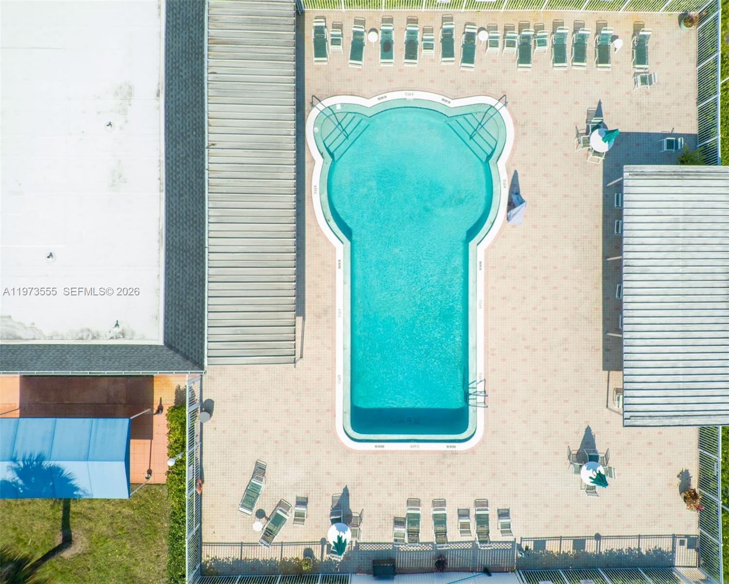 995 NW 74th Ave Margate, FL 33063