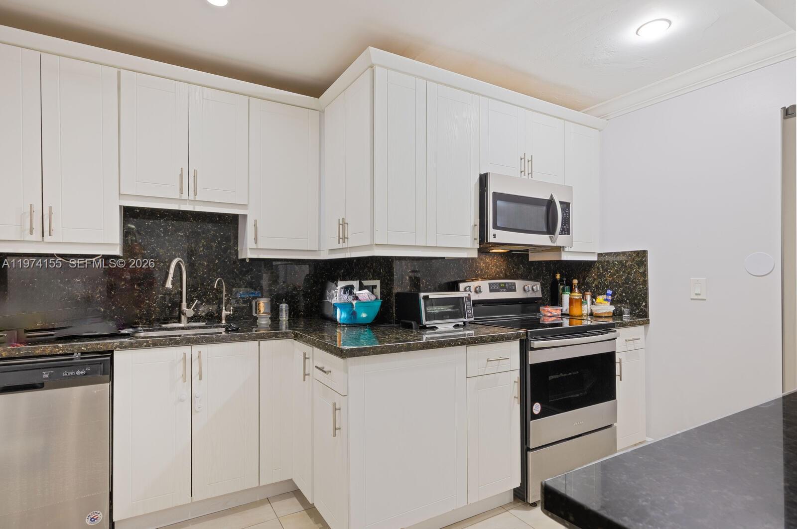 7401 SW 82nd St #109s Miami, FL 33143